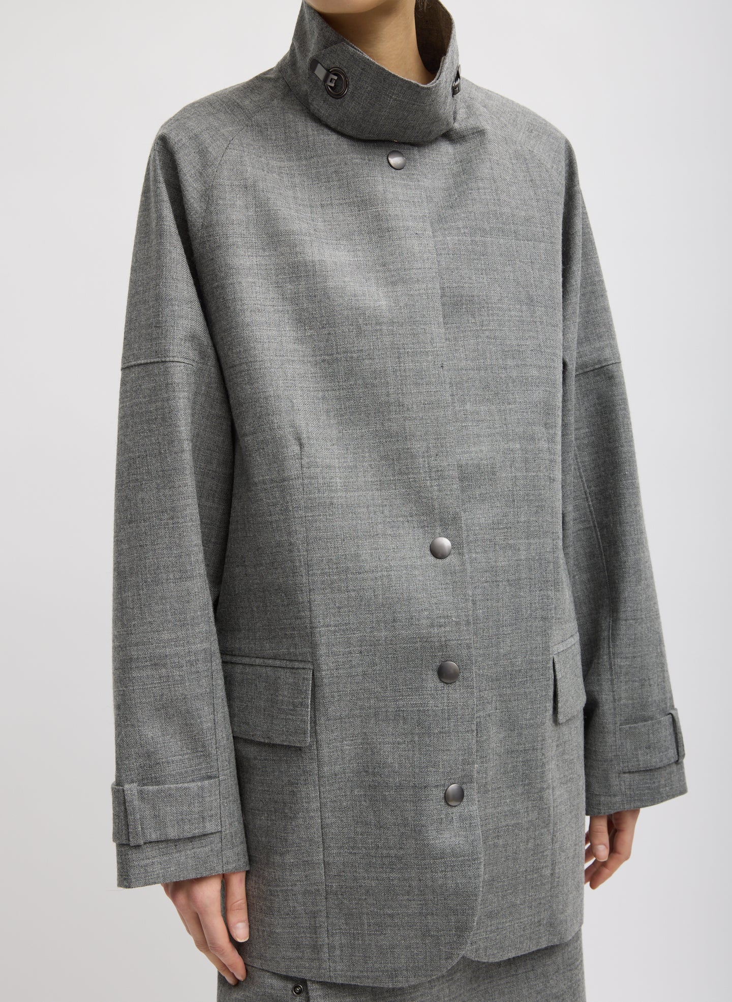 TECHY BONDED WOOL OLIVIER BLAZER