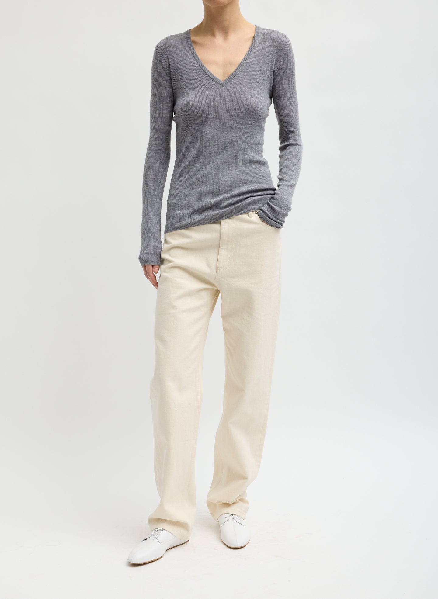 FEATHER WEIGHT RIBBED SWEATER VNECK PULLOVER