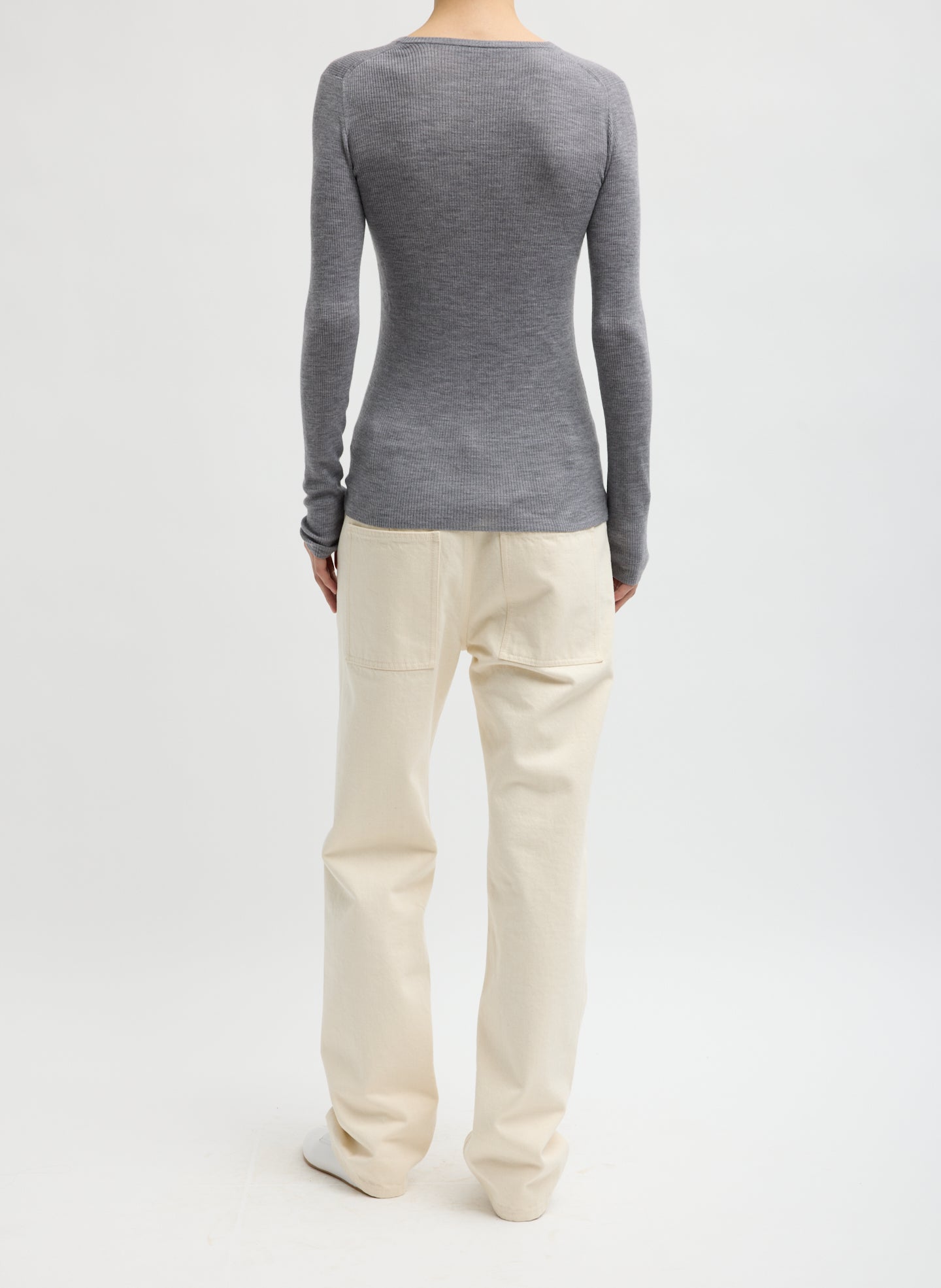 FEATHER WEIGHT RIBBED SWEATER VNECK PULLOVER
