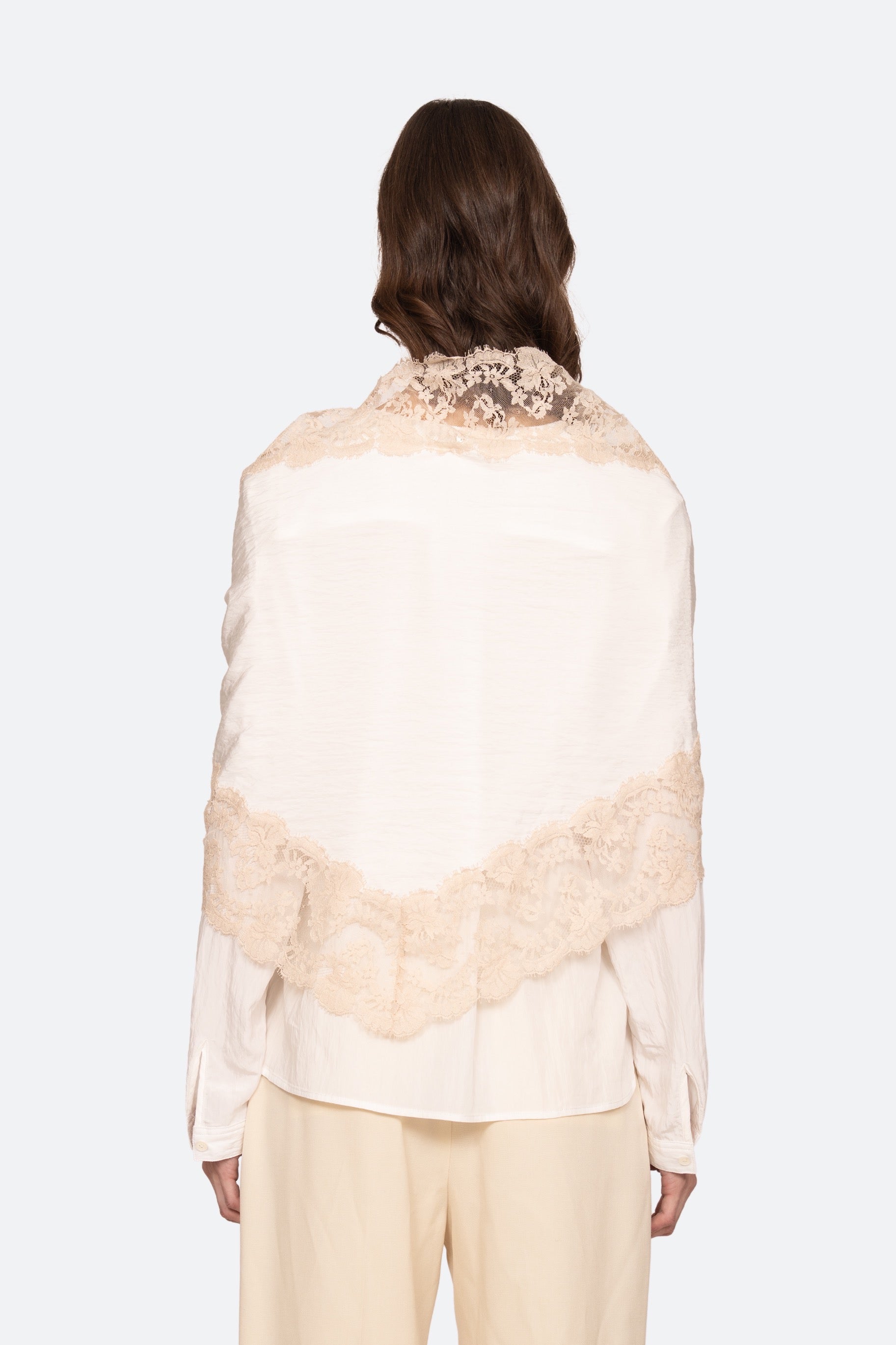 LISETTE SOLID L/SLV BLOUSE W/ LACE SCARF (D1)