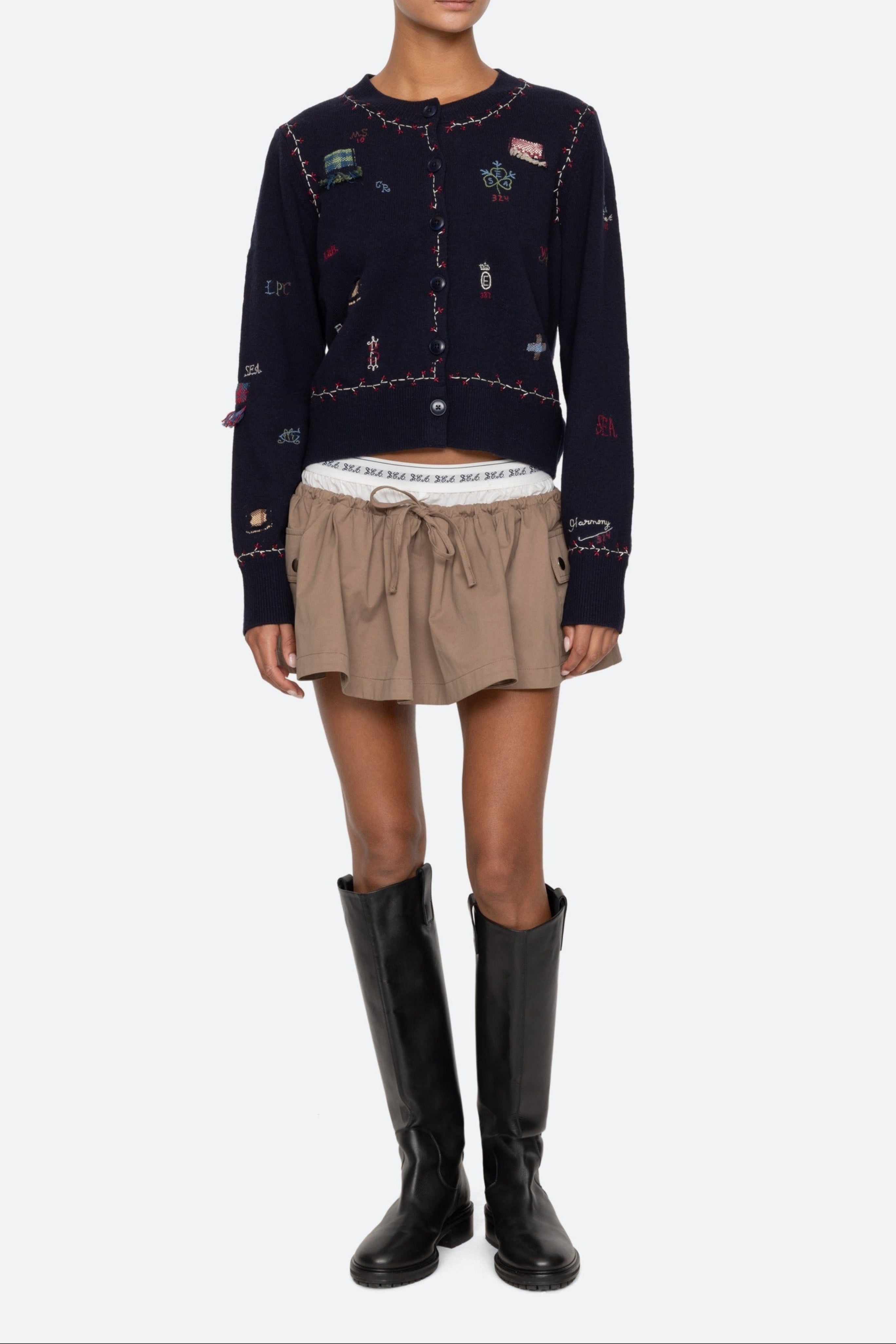 CLAIRA EMB KNIT CARDIGAN (D1)