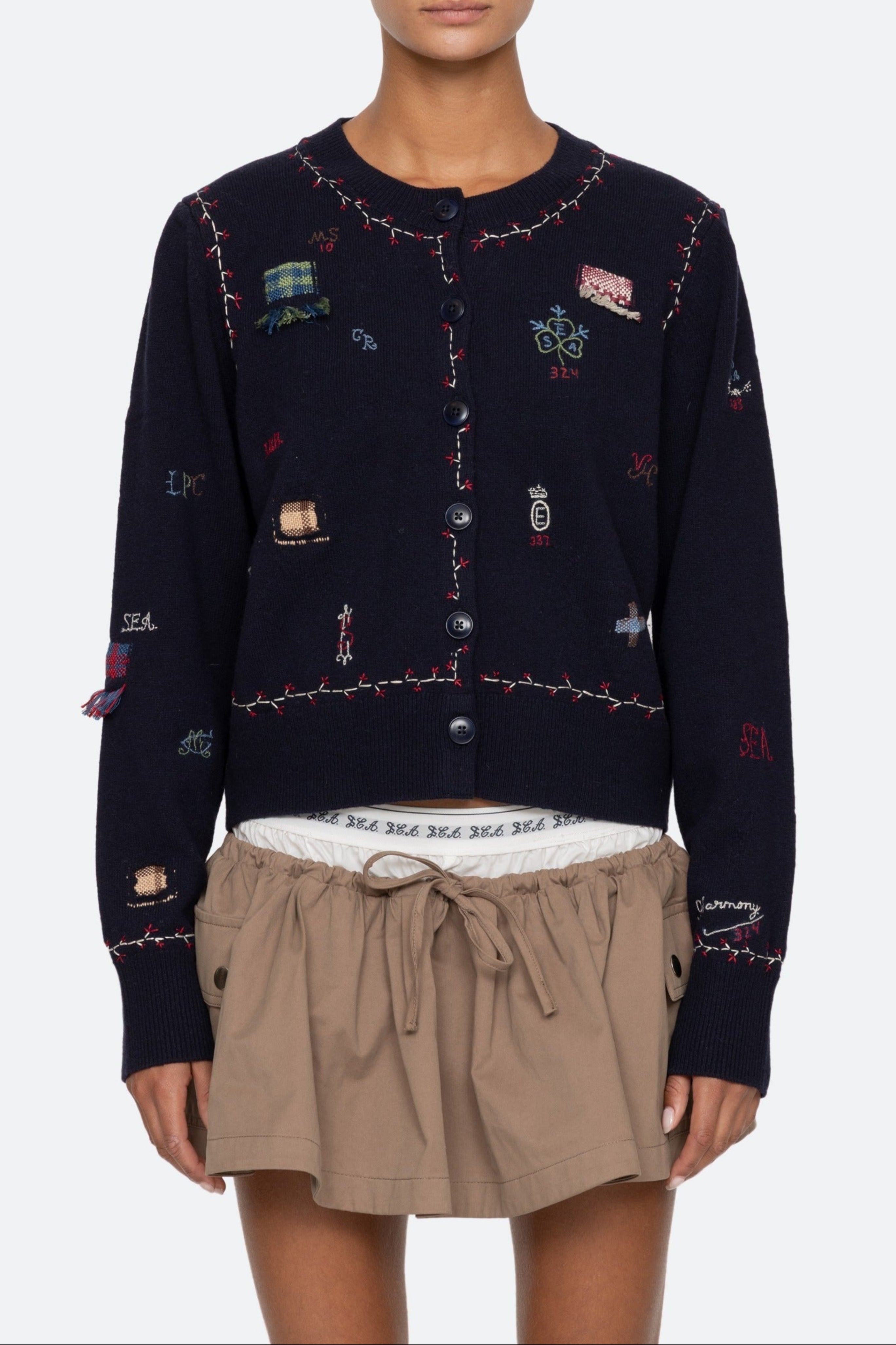 CLAIRA EMB KNIT CARDIGAN (D1)