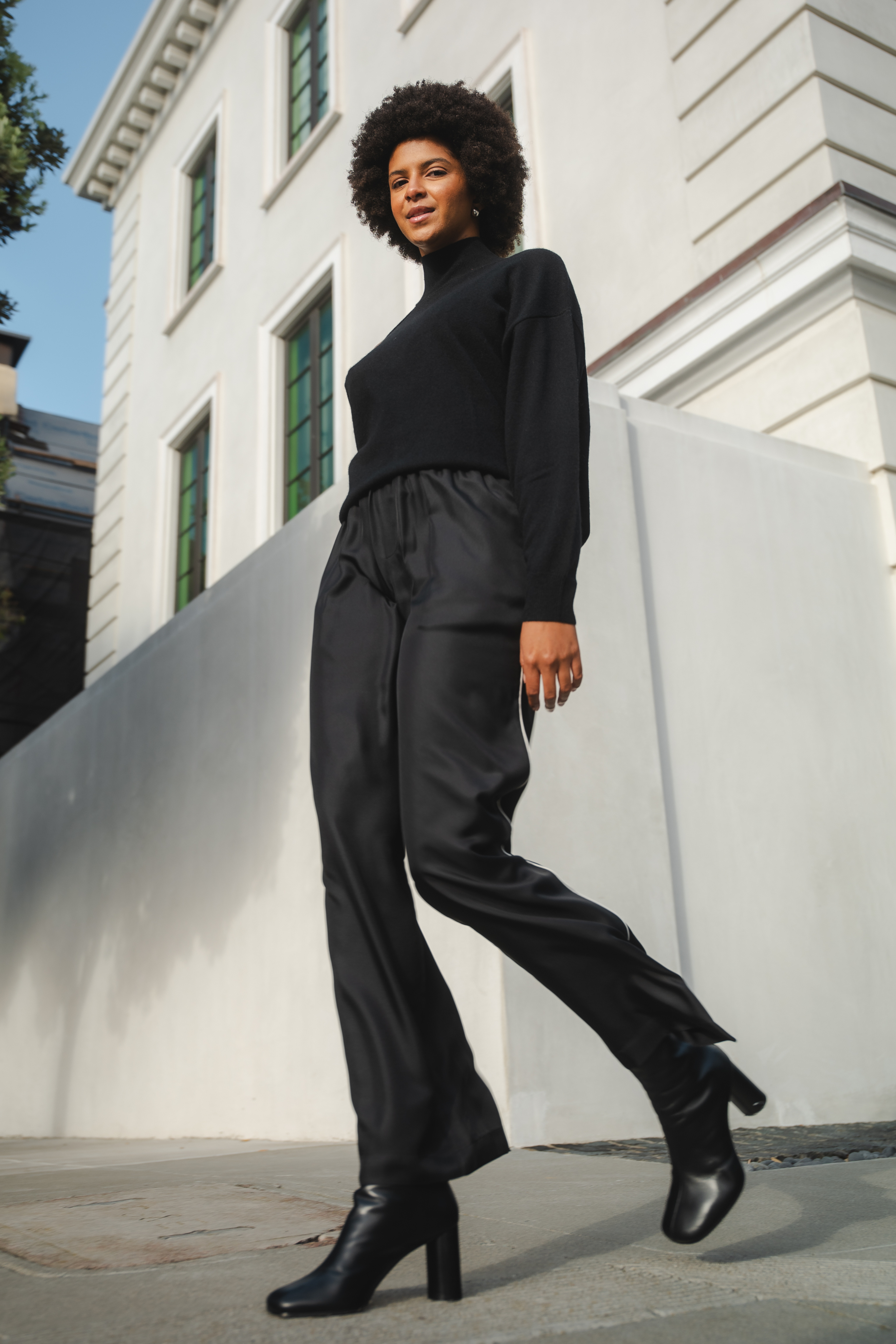 Wide Leg Trousers With Piping Detail in Black