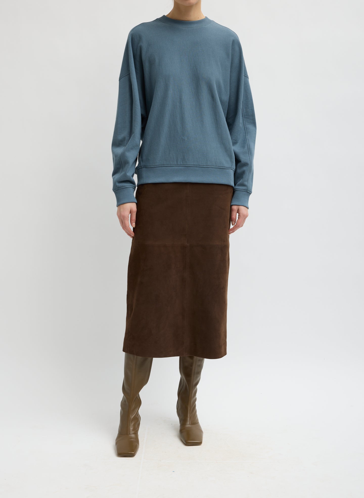 LIGHT WEIGHT SWEATSHIRTING CREWNECK SWEATSHIRT