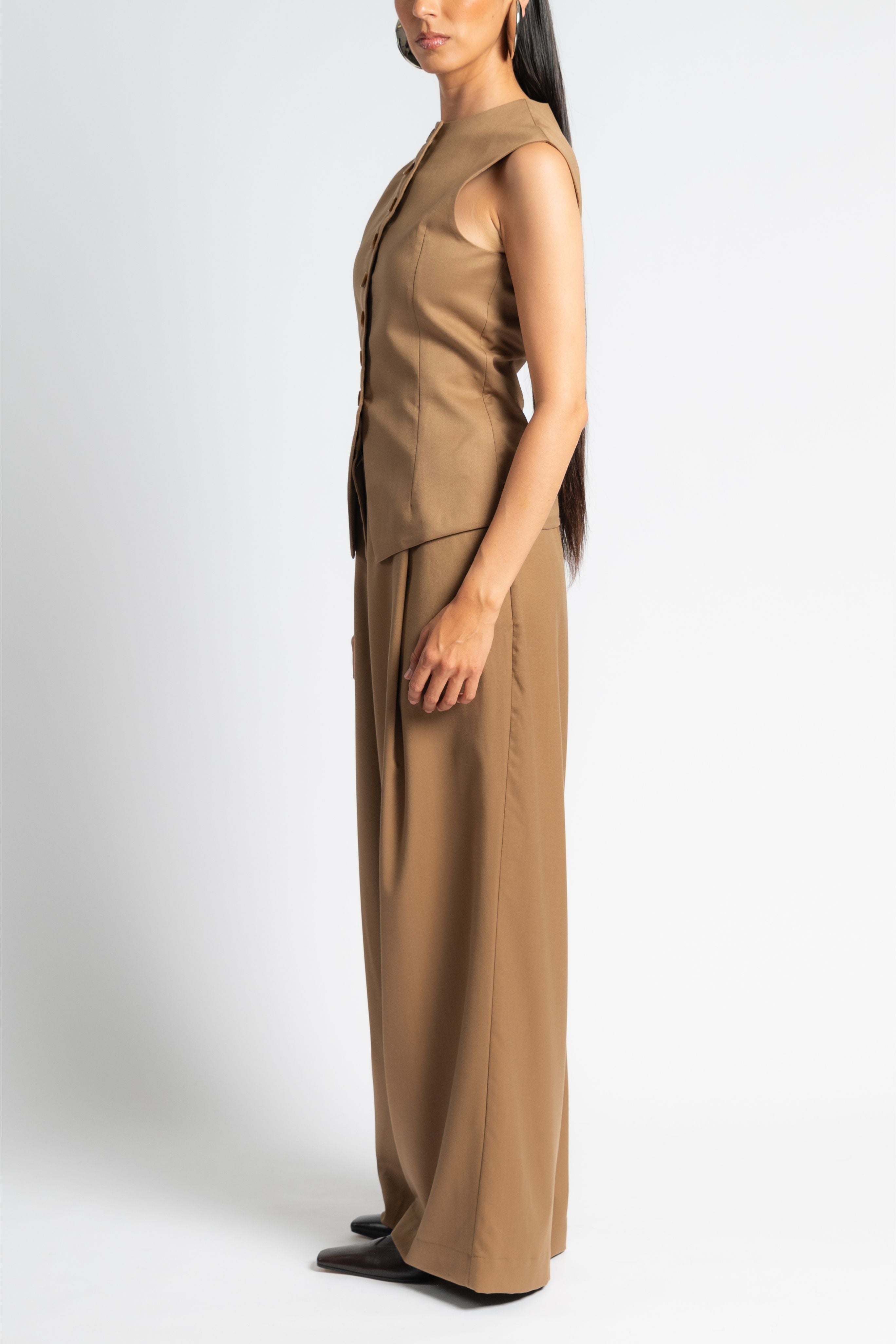 Wide Leg Pleated Trouser