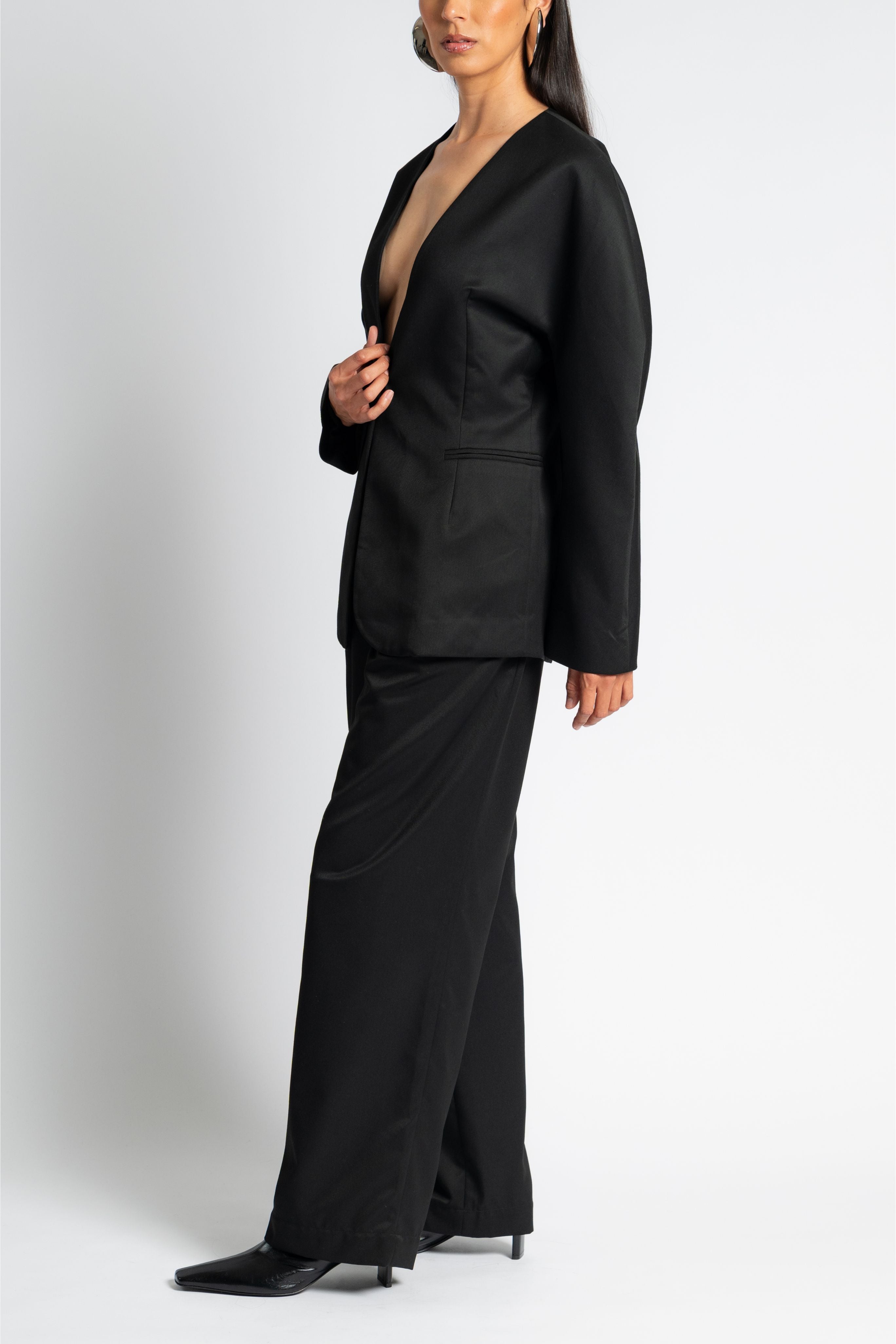 The Circular Blazer in Black