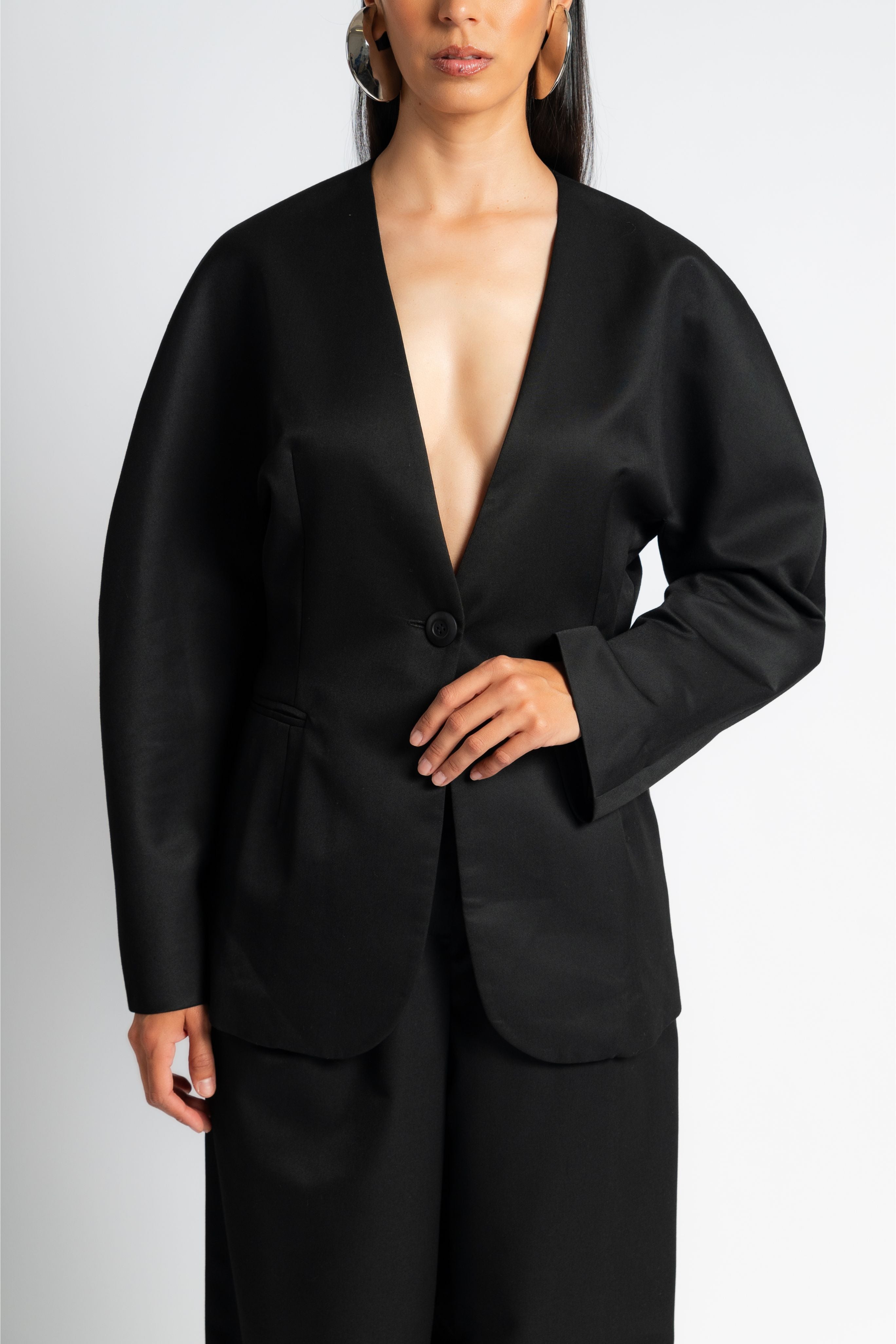 The Circular Blazer in Black