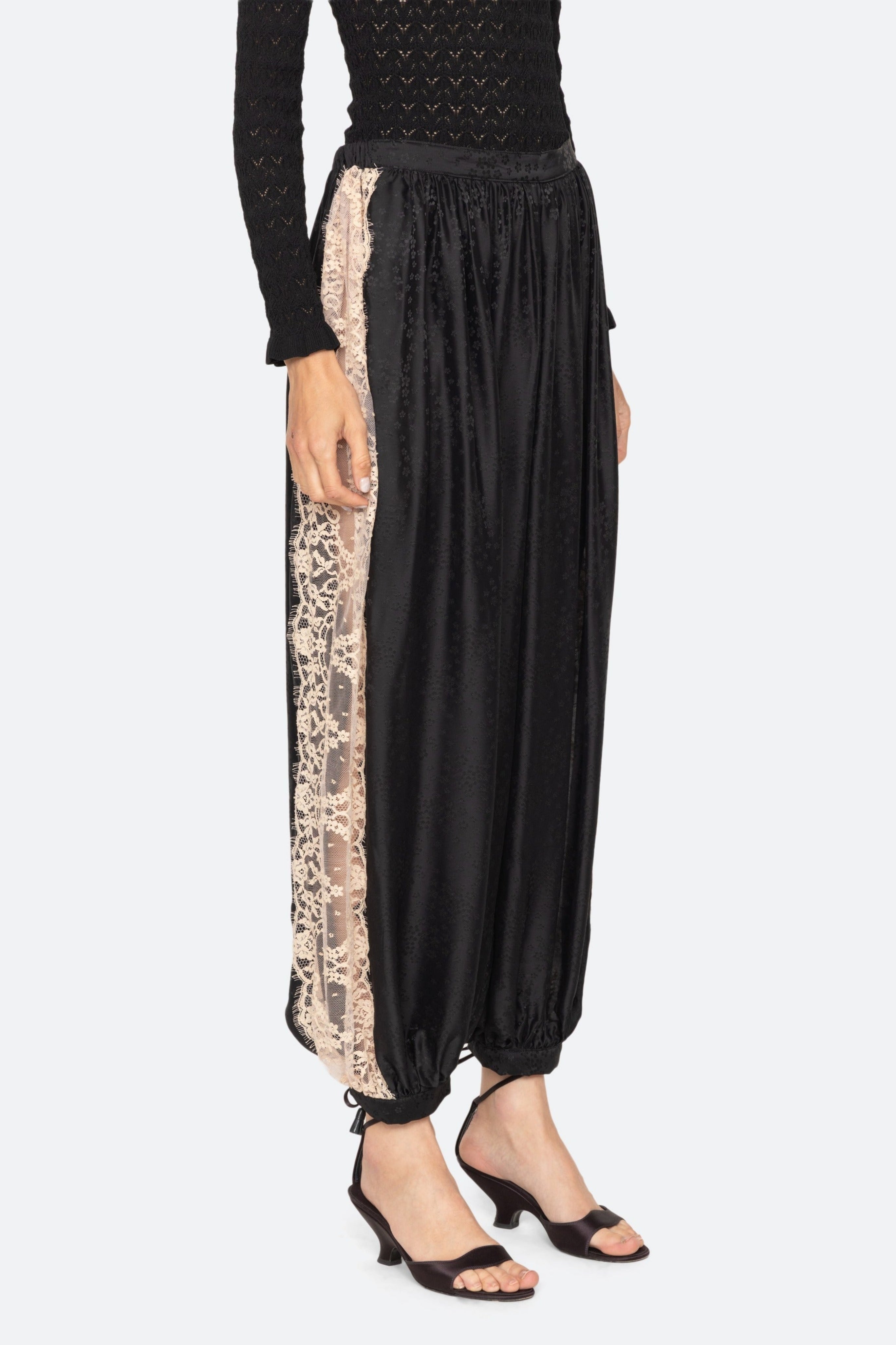 ETHEL SOLID BLOOMER PANTS (D1)