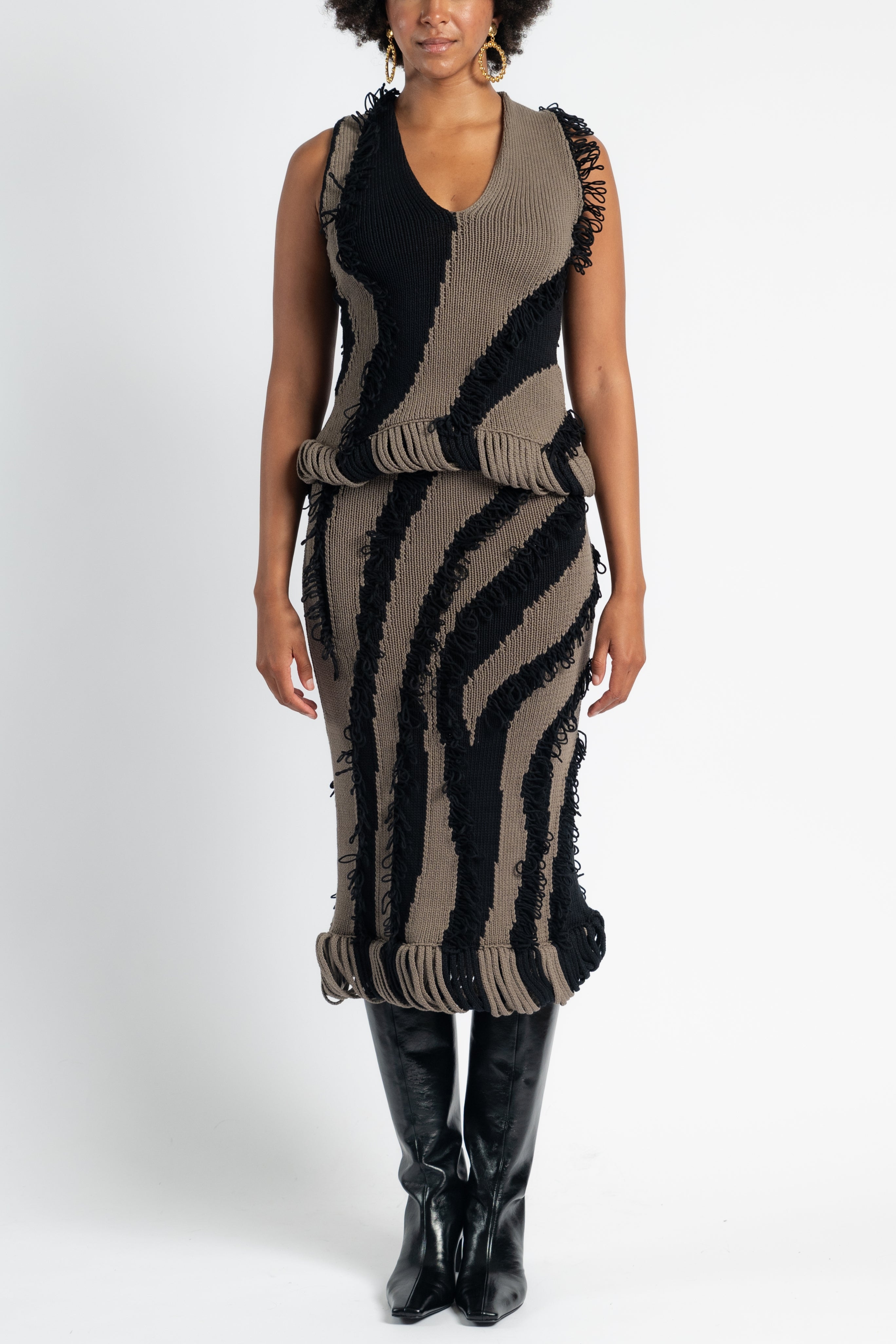 Exclusive Roaring Fringe Knit Top in Black