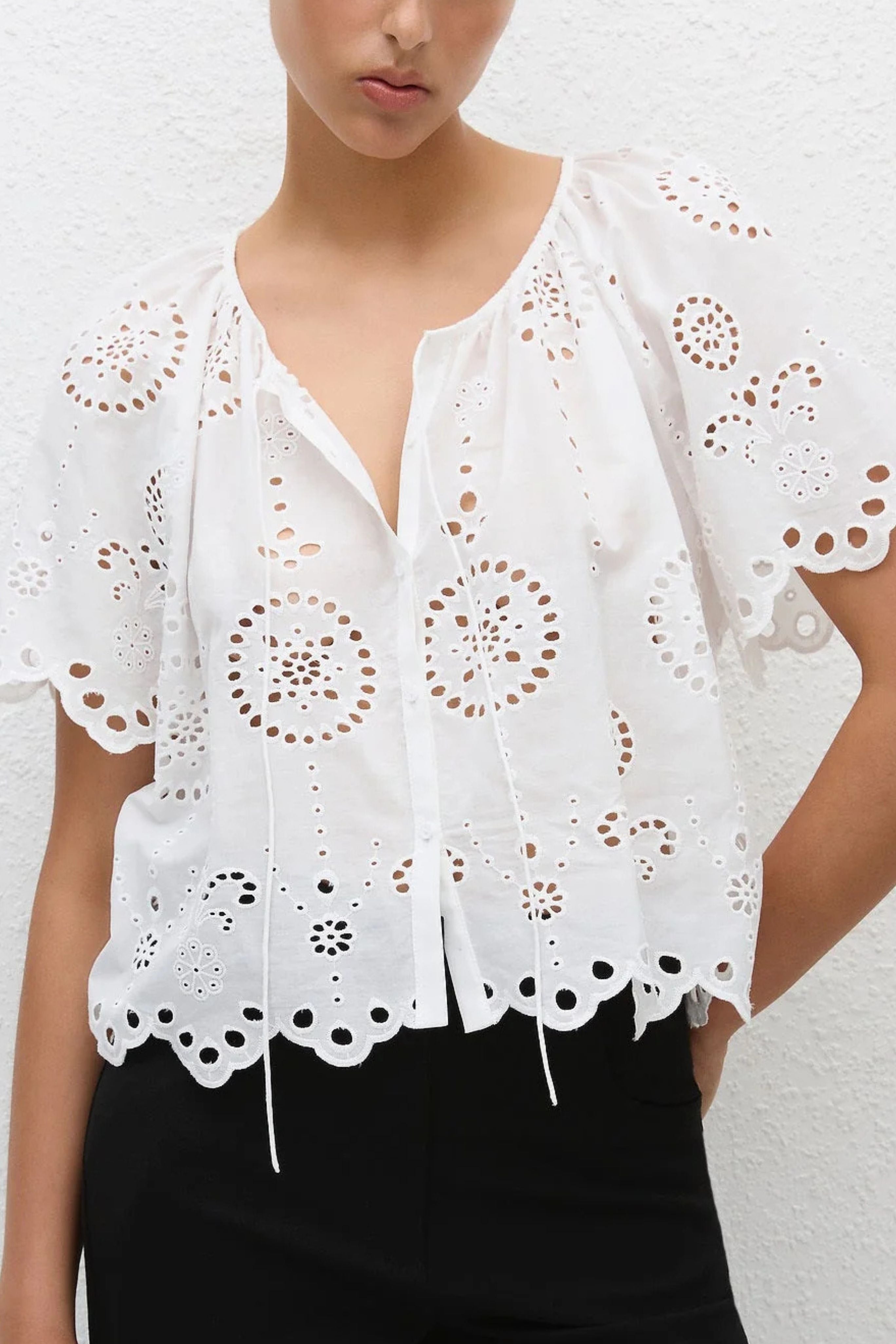 Broderie Blouse
