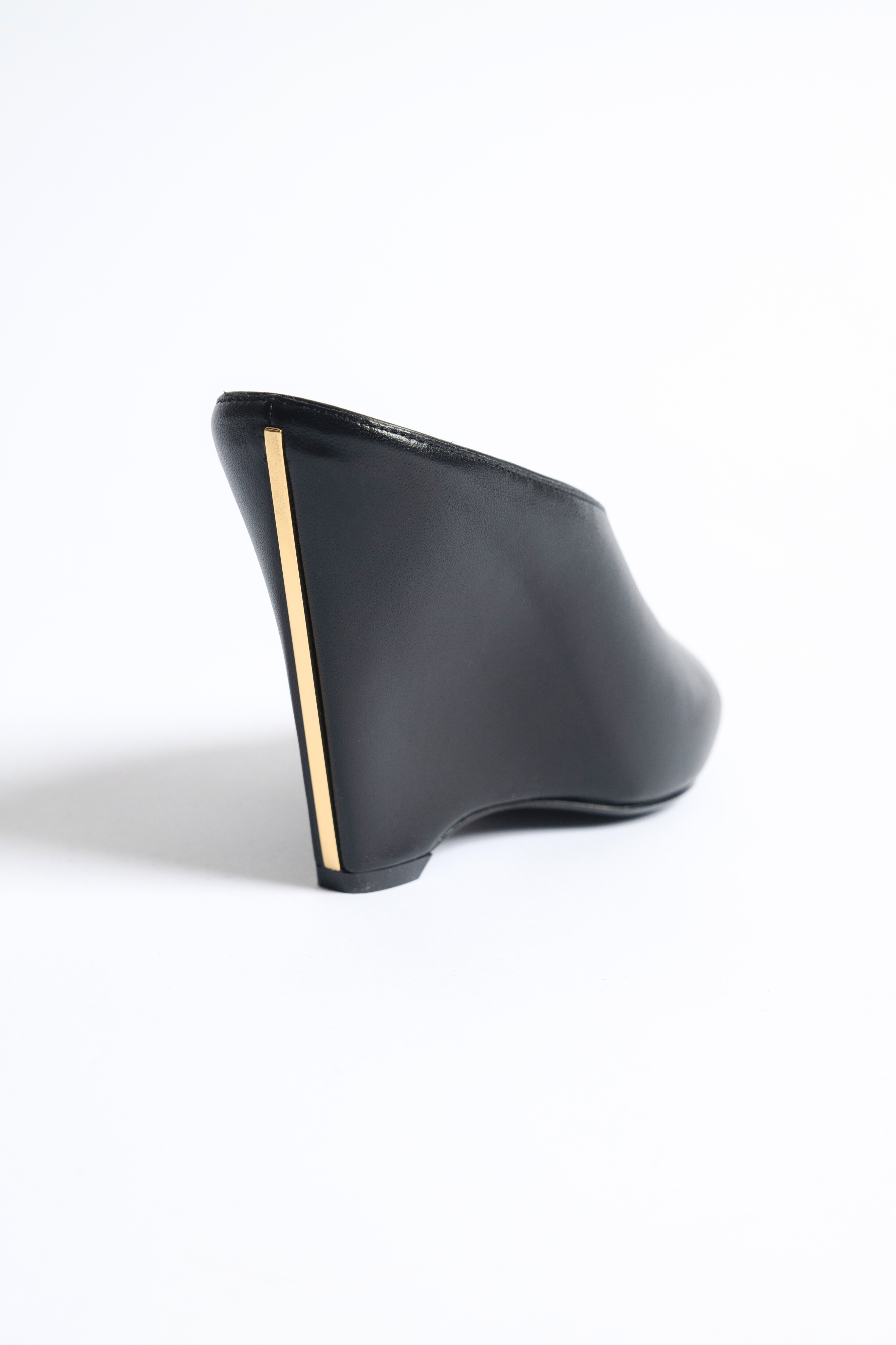 Mule Wedge in Black