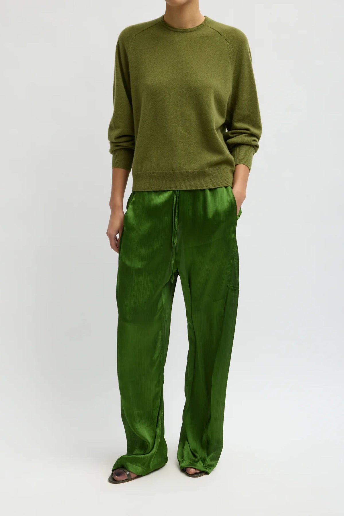 Matte Satin Plisse Winslow Pant - Green