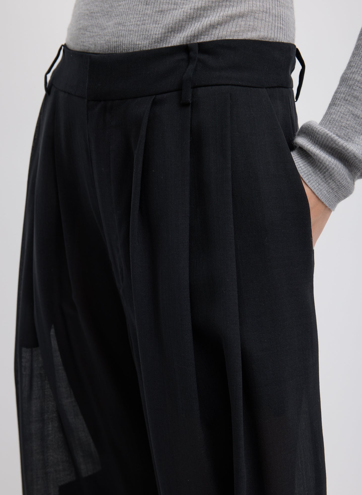 SHEER WOOL GAUZE TRIPLE PLEAT PANT