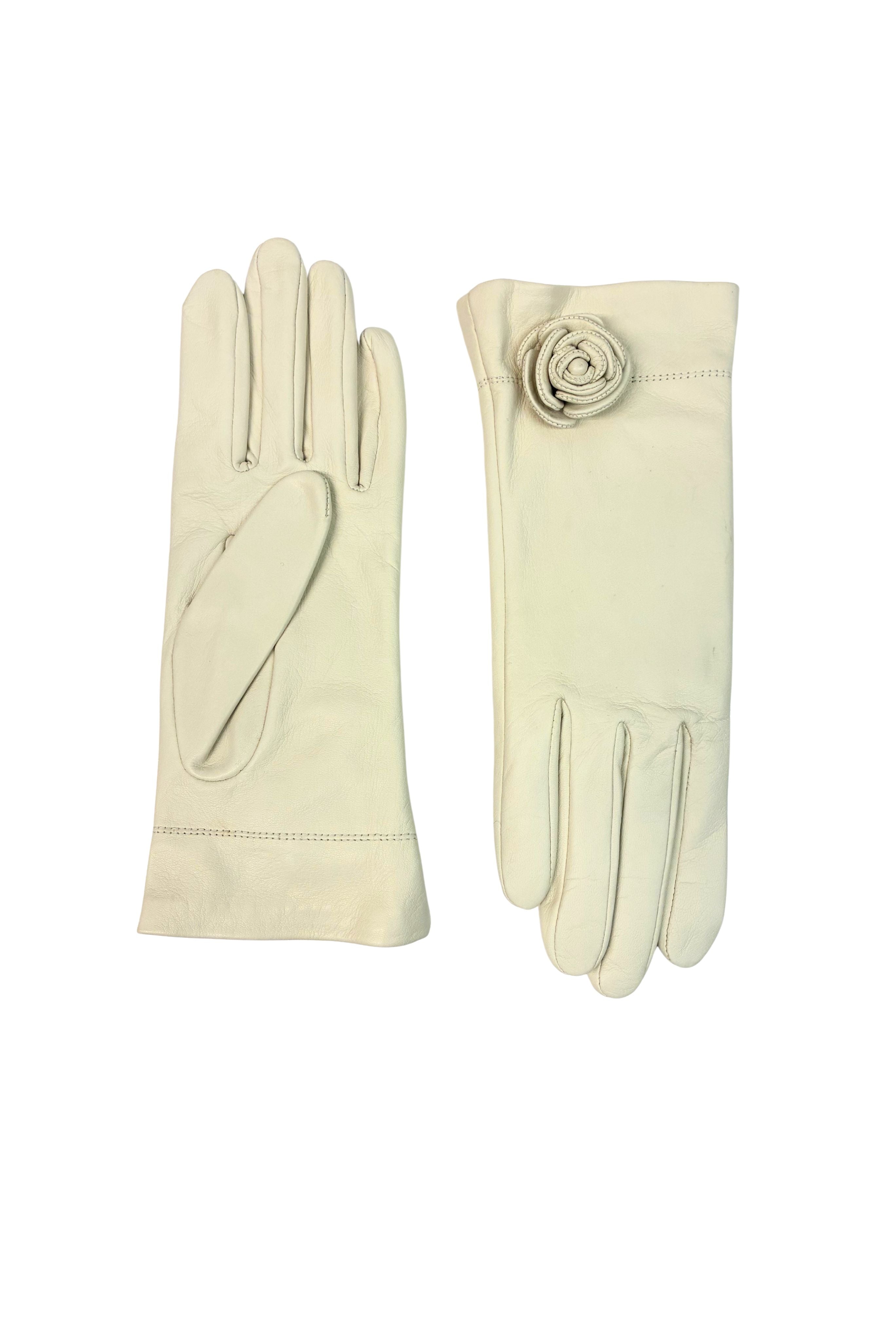 Gloves with Flower
