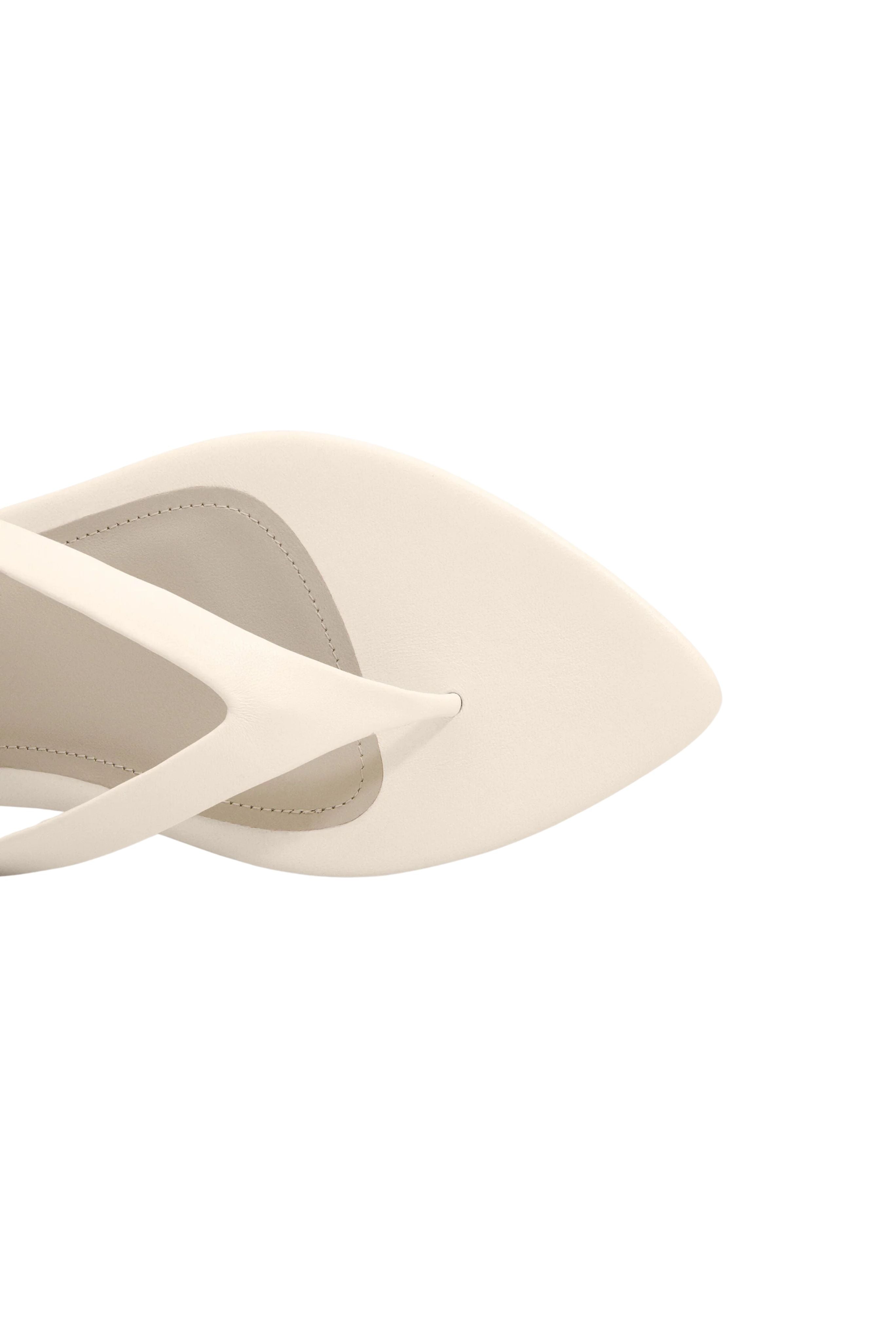 Pointed Toe Flip Flops - Cream