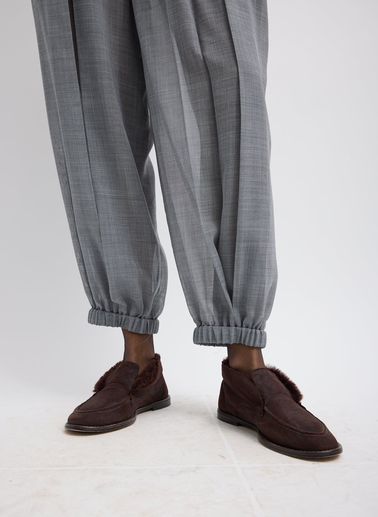 SHEER WOOL GAUZE PLEATED LONG BALLOON PANT