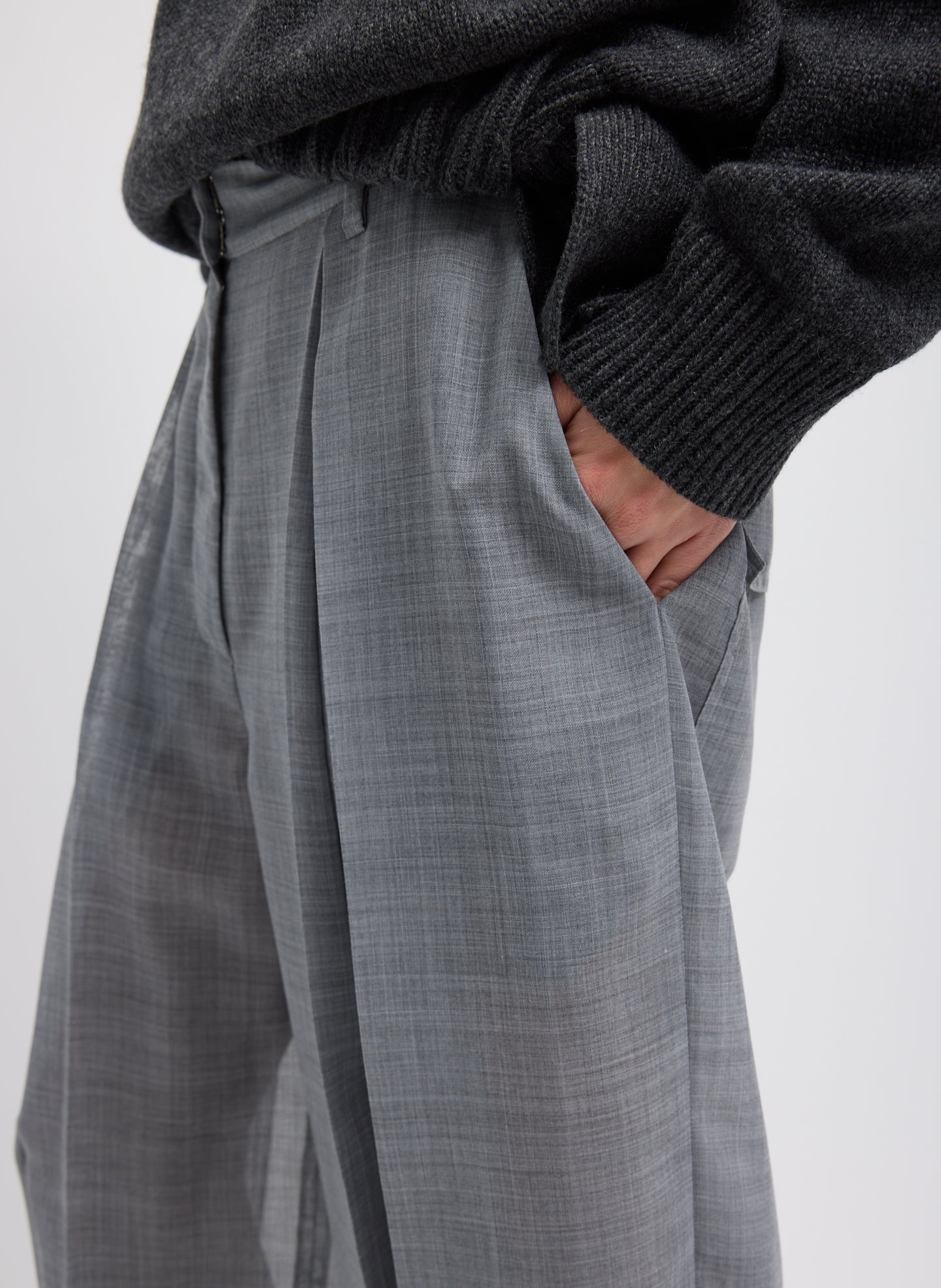 SHEER WOOL GAUZE PLEATED LONG BALLOON PANT