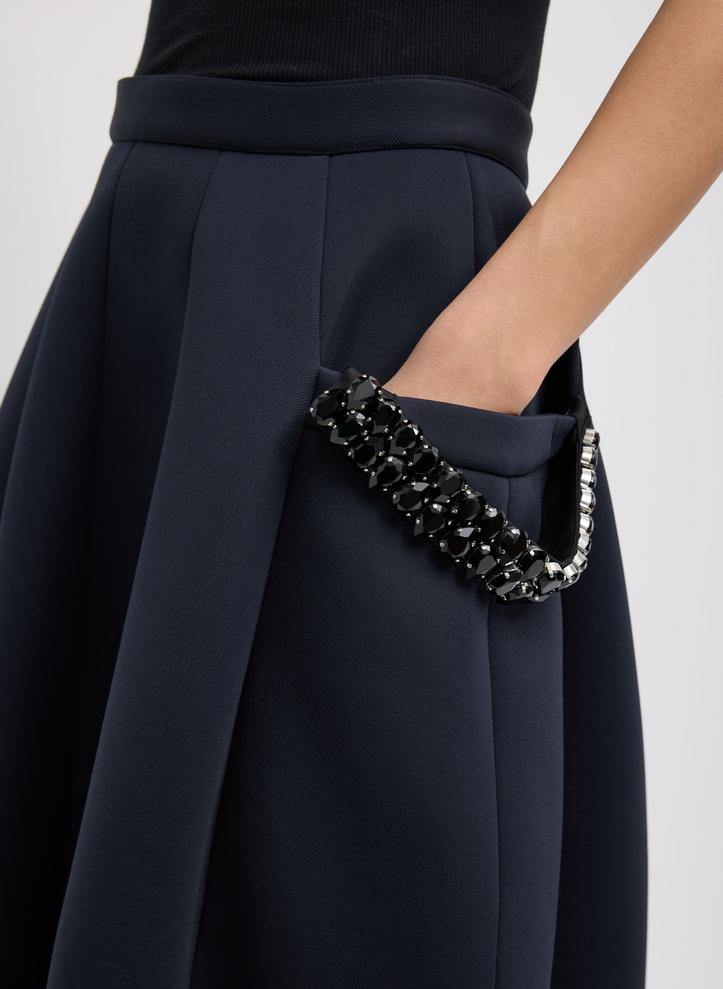 BONDED TWILL SCULPTED SKIRT WITH REMOVEABLE BEADED