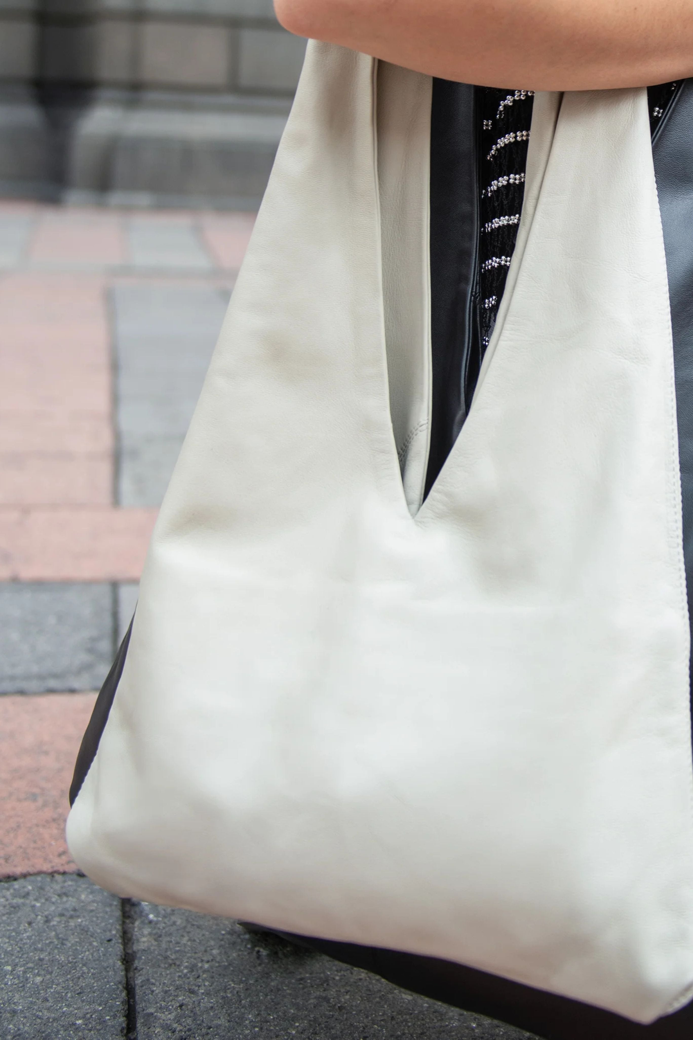 Idalia Medium Tote