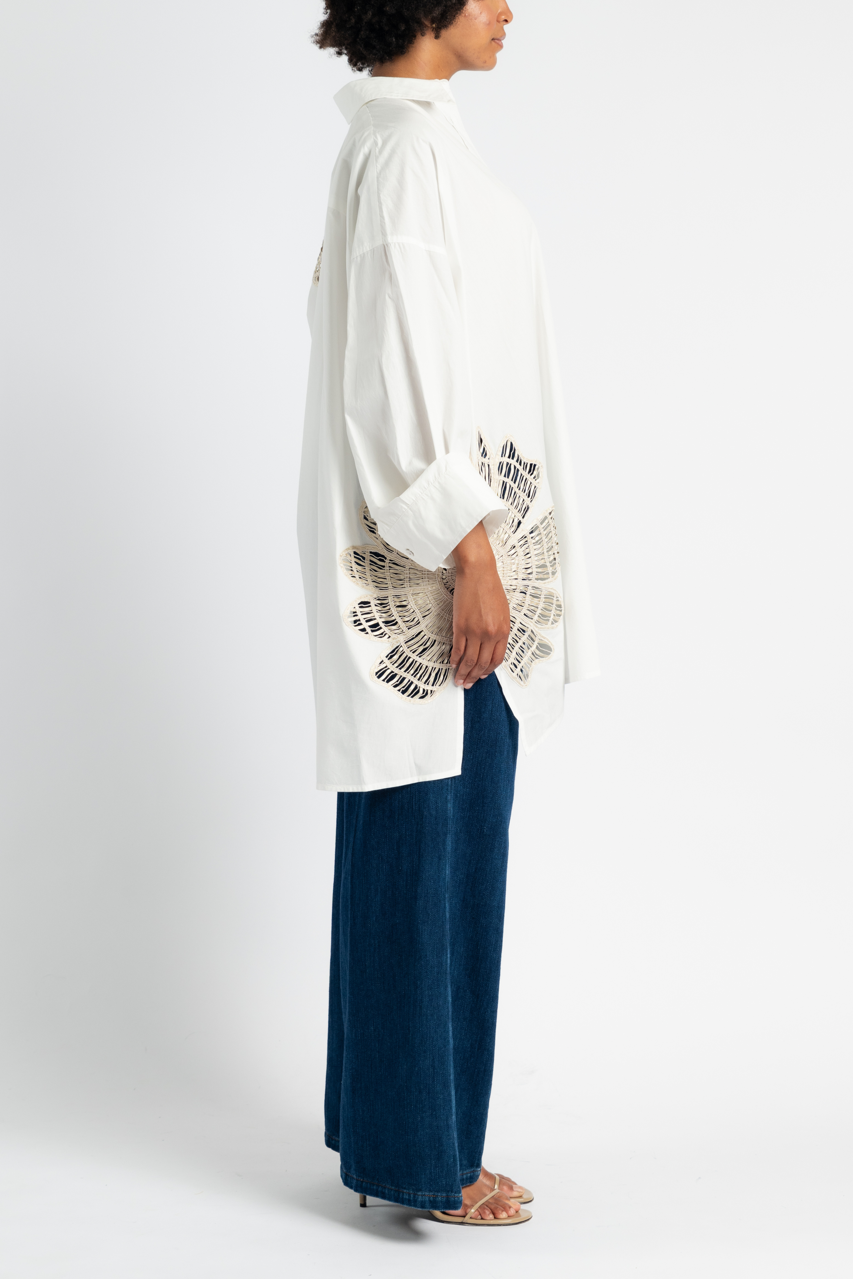 Botanical Flower Embroidery Shirt in White