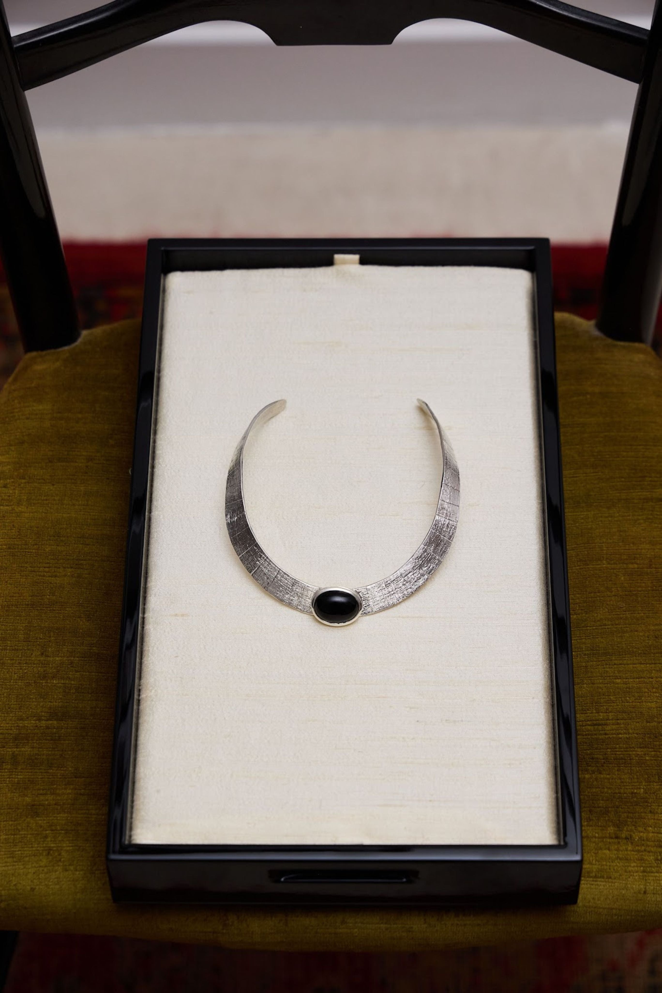 Athena Onyx Collar
