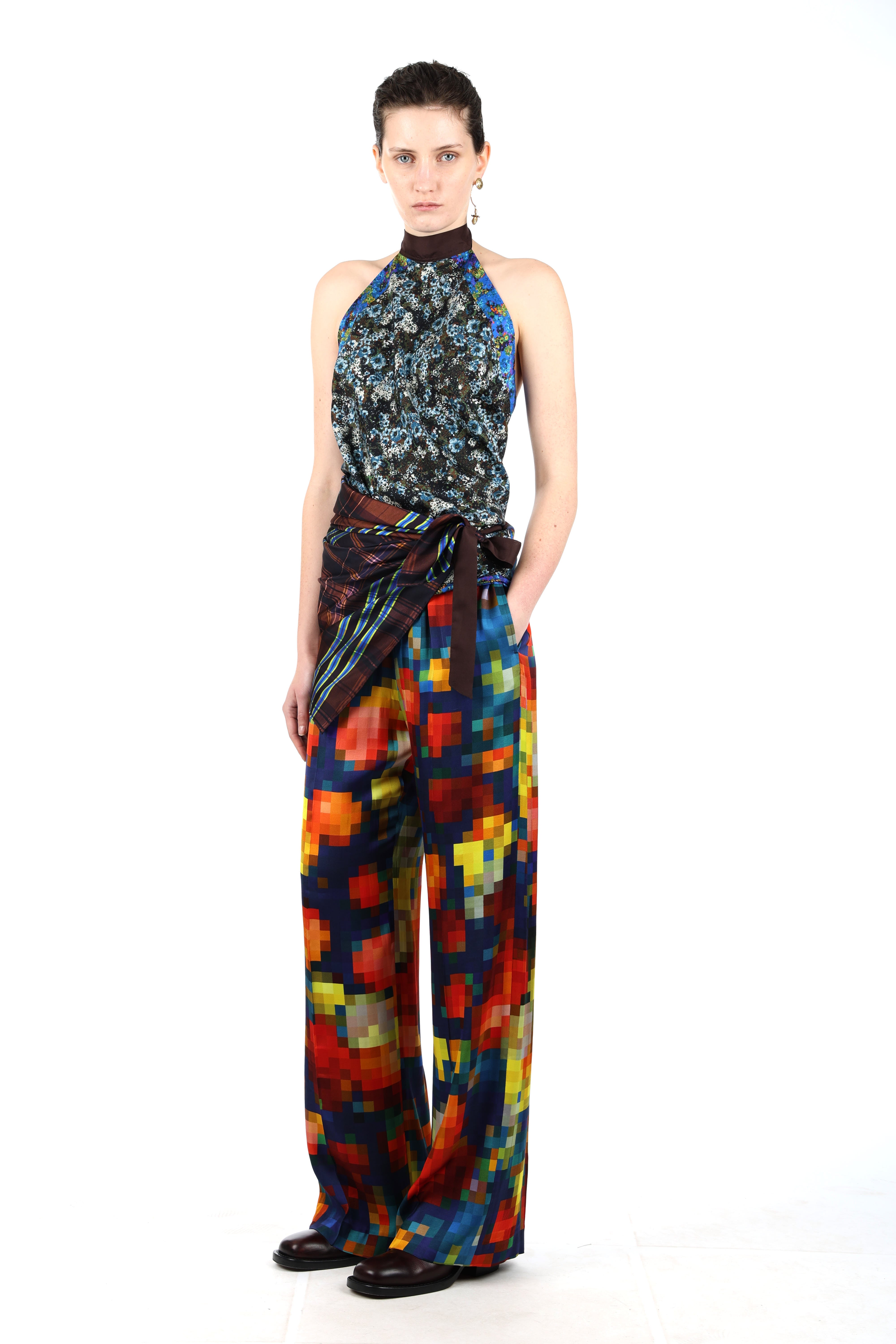 02270-CARFY 4048 W.W.TOP