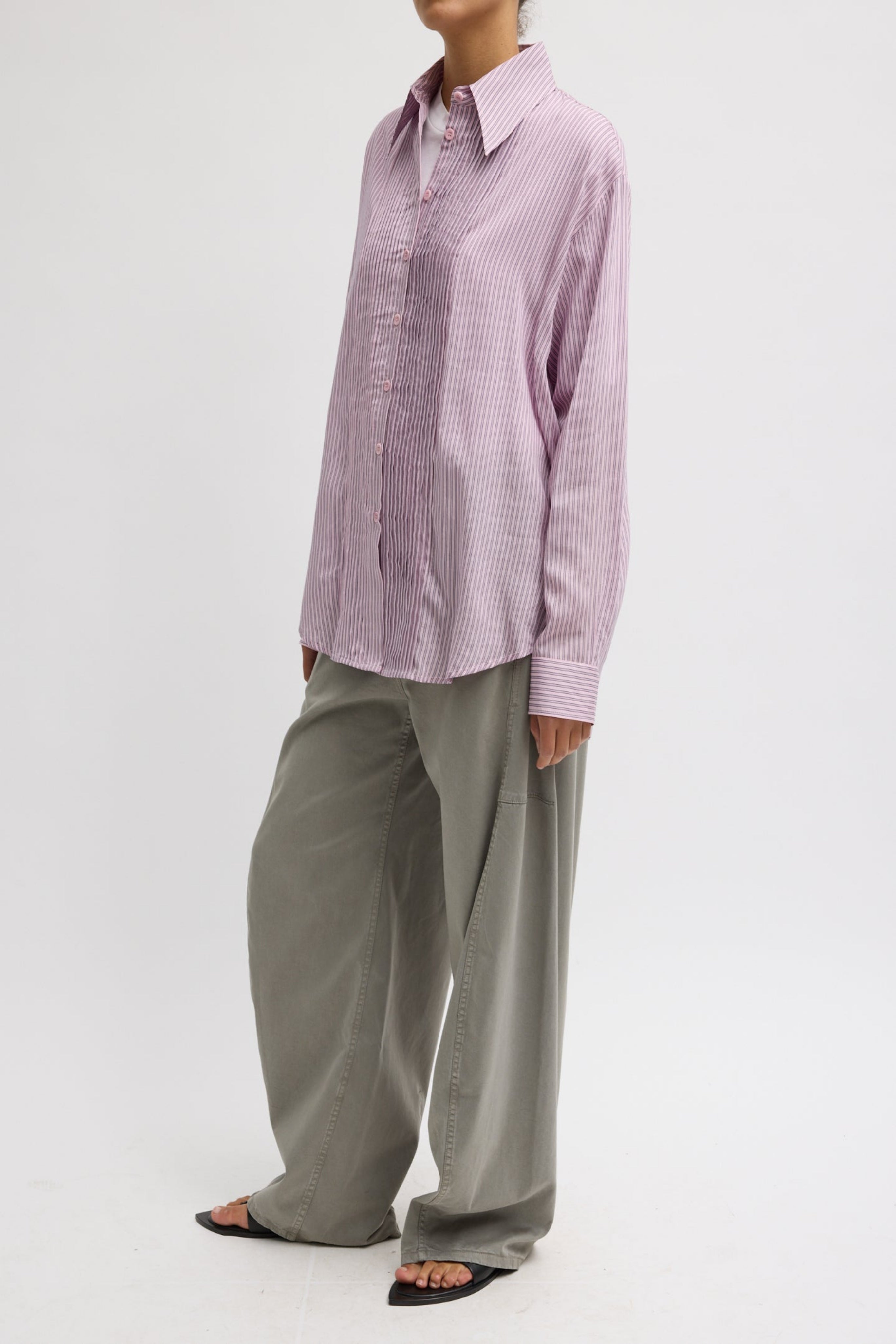 ULTRA LIGHT SILK TENCEL STRIPED PINTUCKED SHIRT