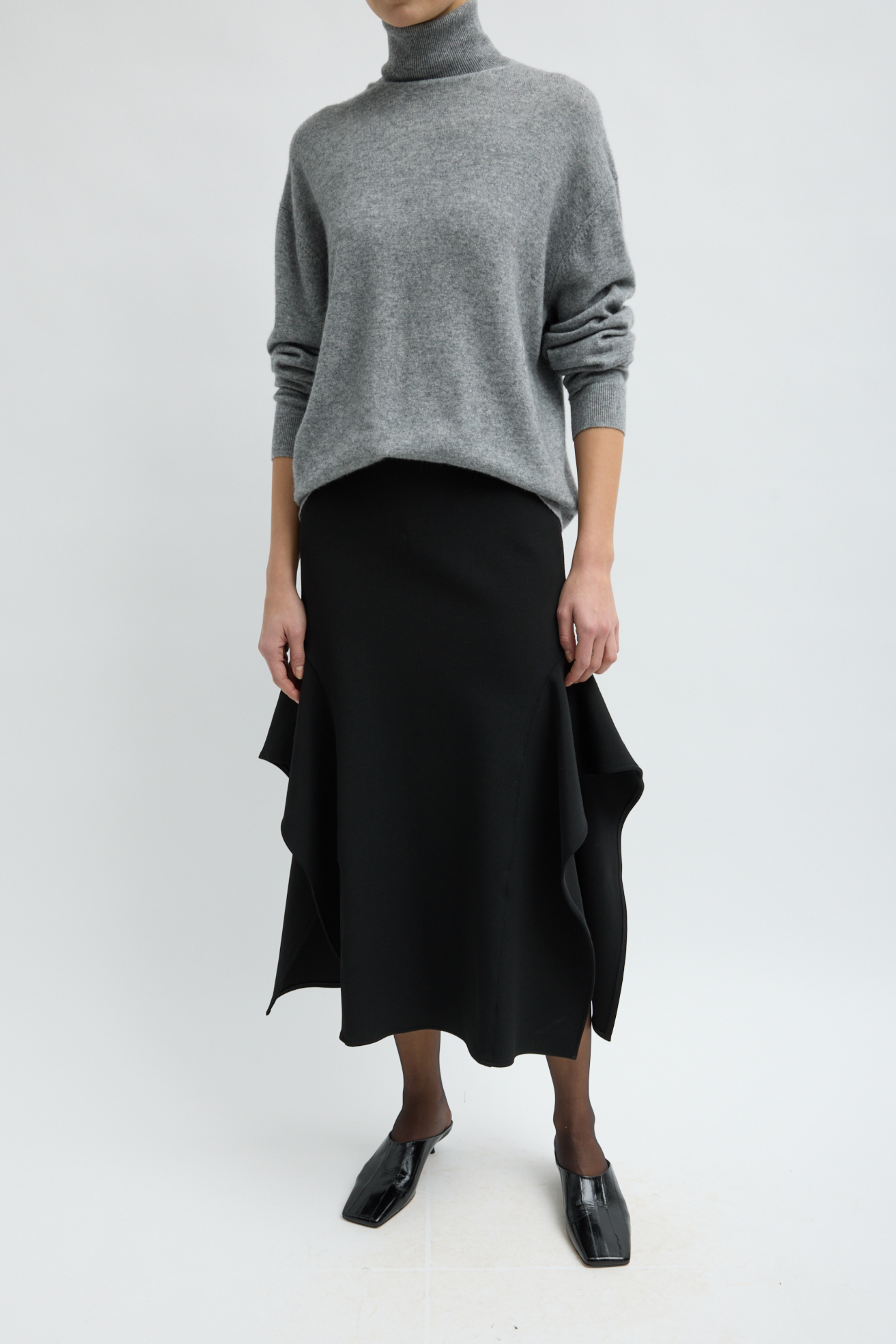 Washable Cashmere Tneck Sweater