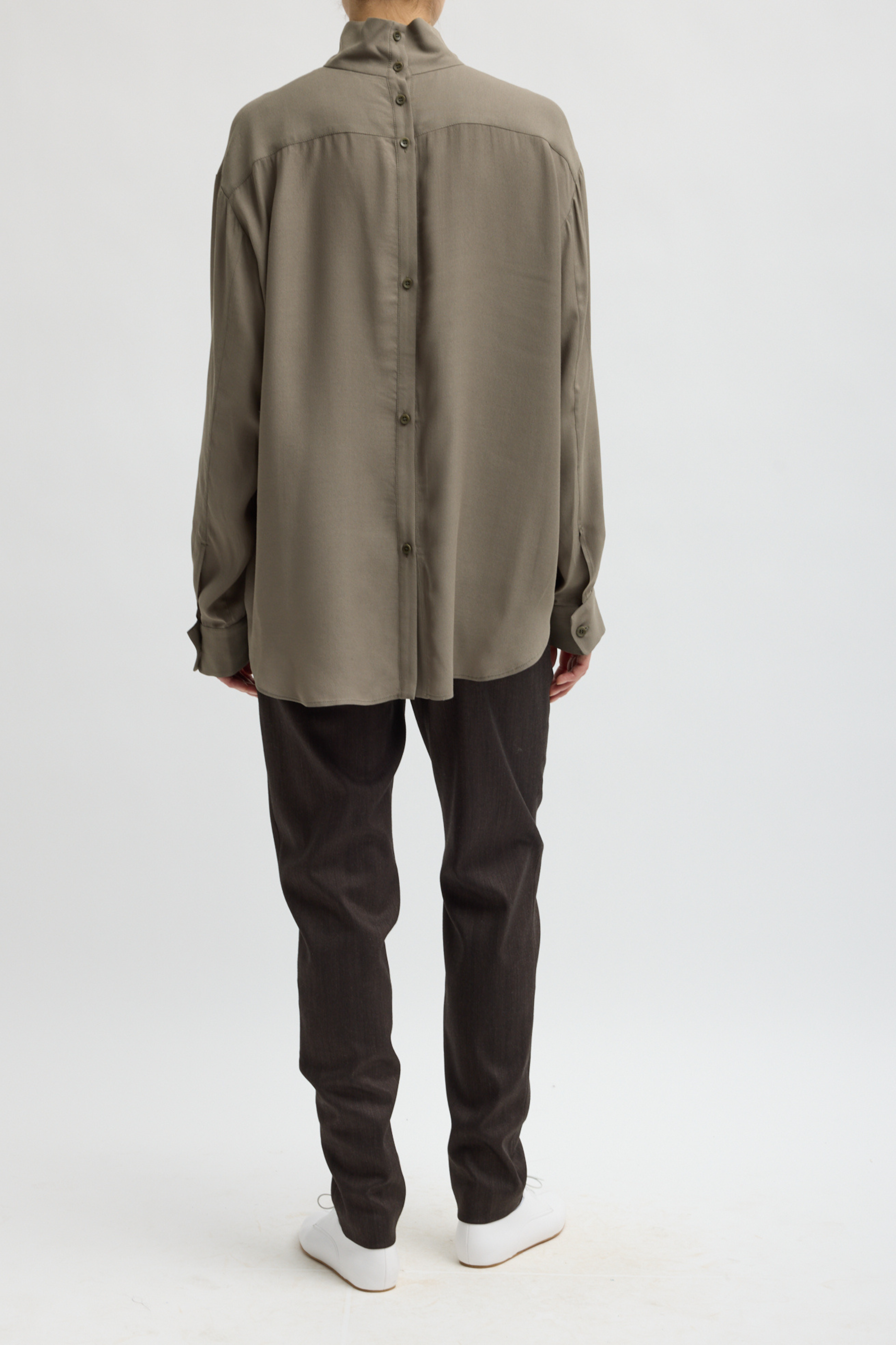 Feather Weight Eco Crepe Funnel Neck Shirt
