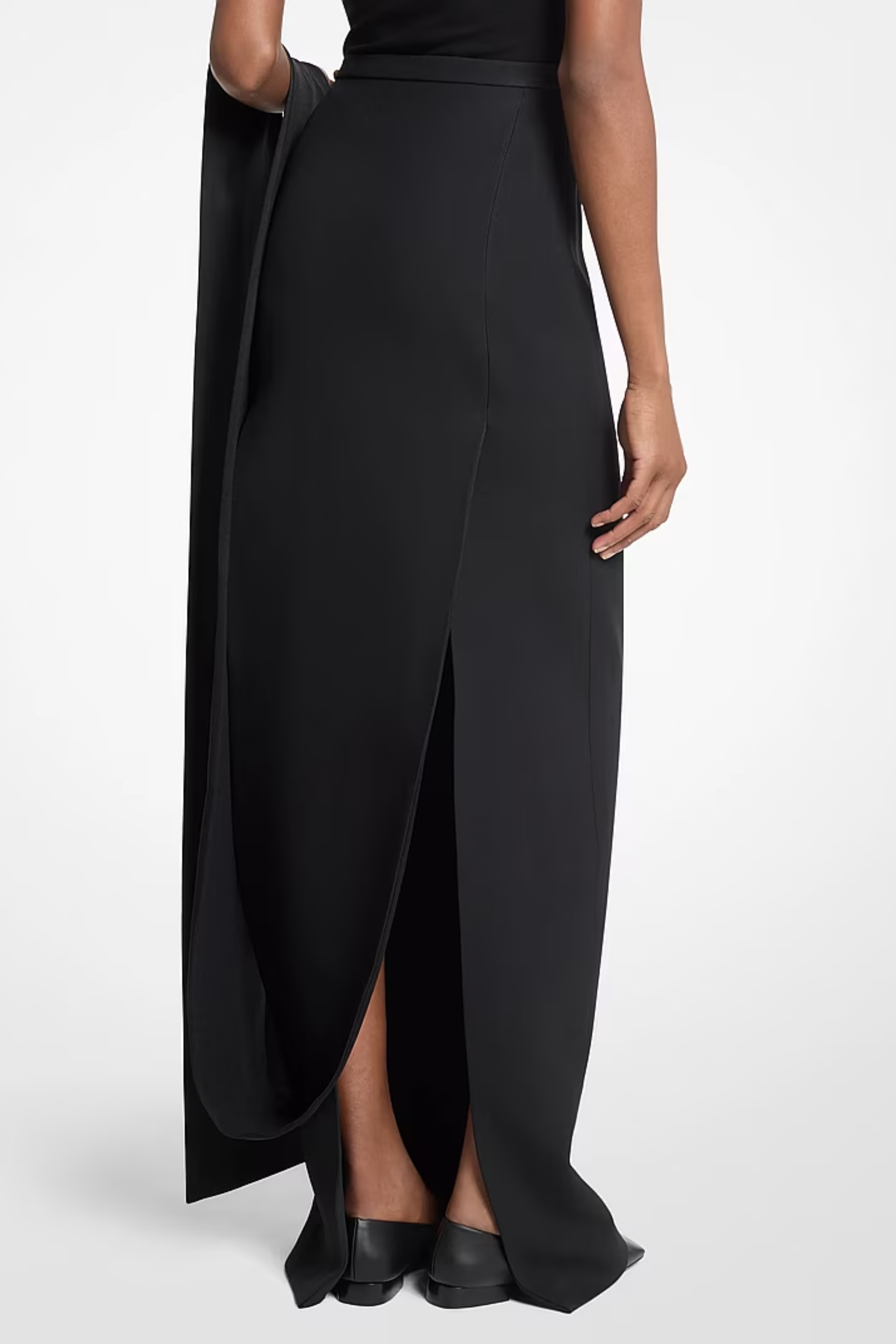 Tuxedo Pencil Skirt With Train