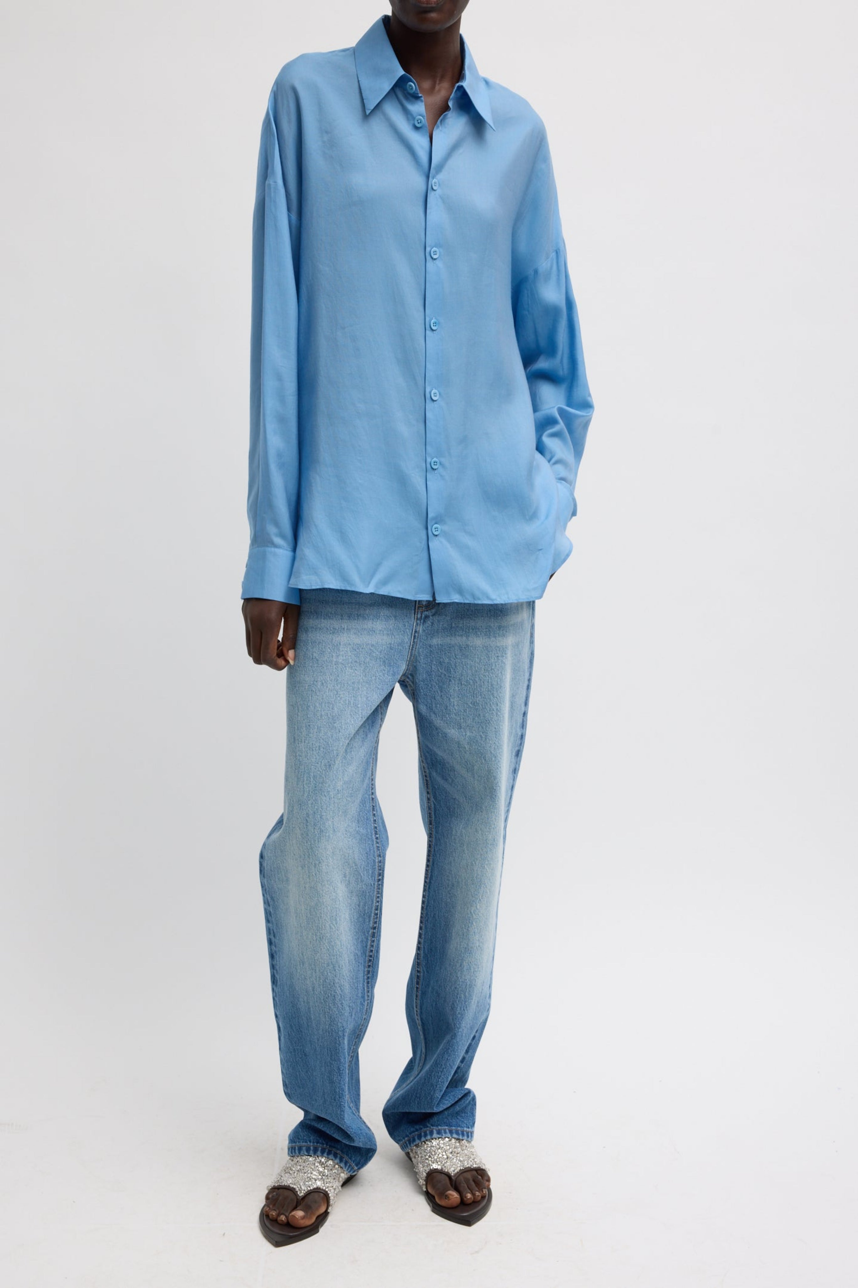 ULTRA LIGHT SILK TENCEL OVERSIZED SHIRT