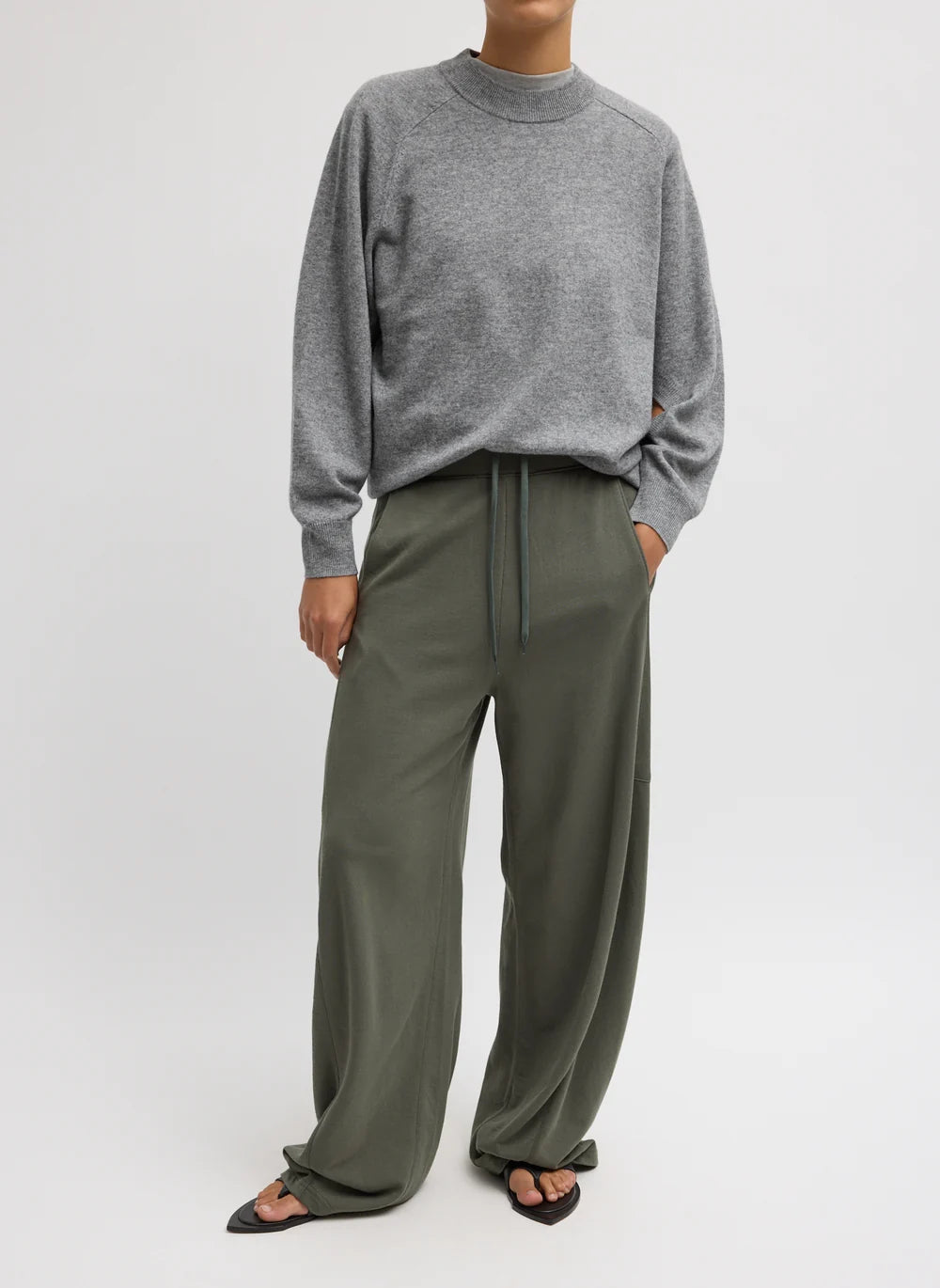 Light Weight Sweatshirting Winslow Pant - Olive