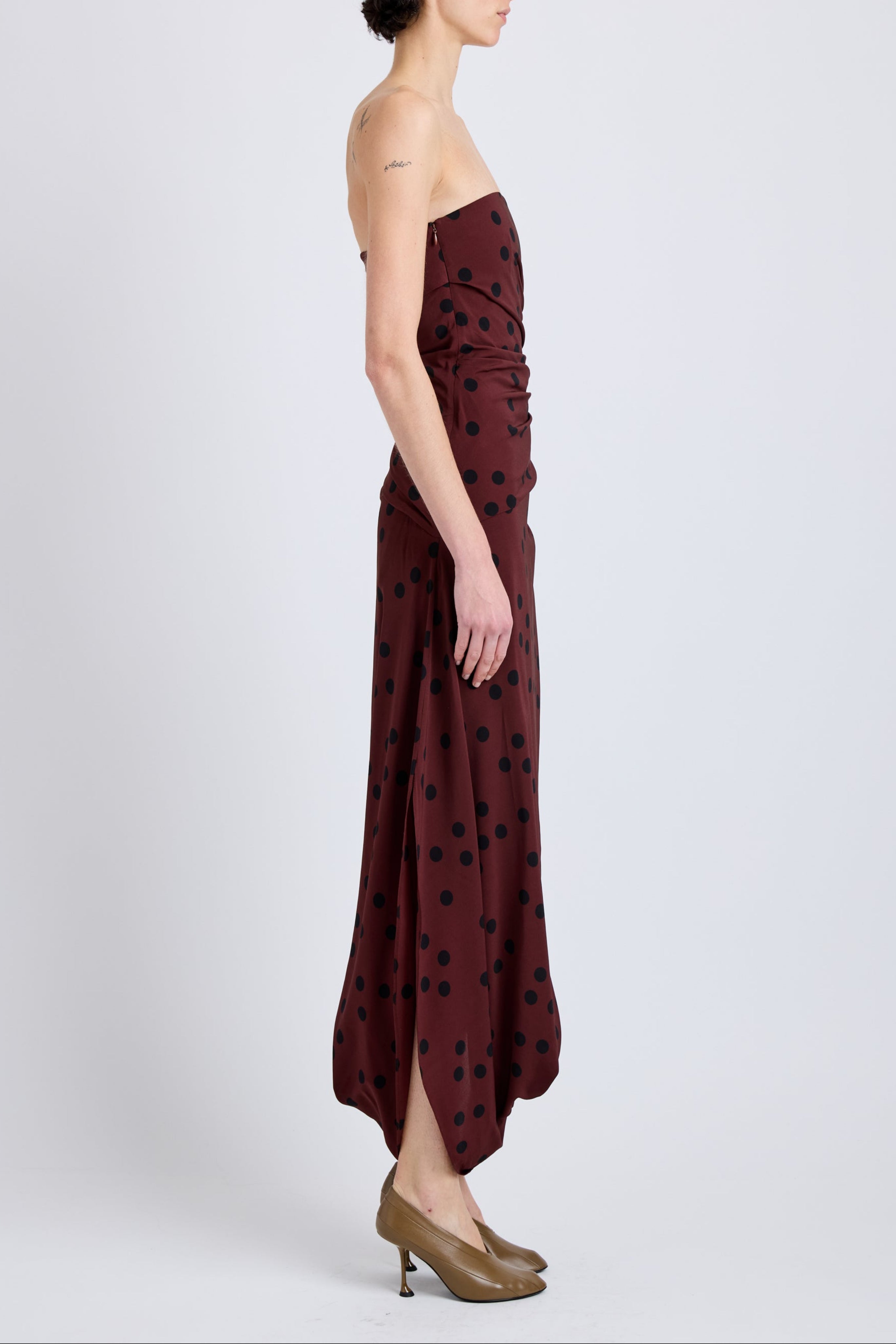 Nayara Dress in Printed Dot Stetch Viscose
