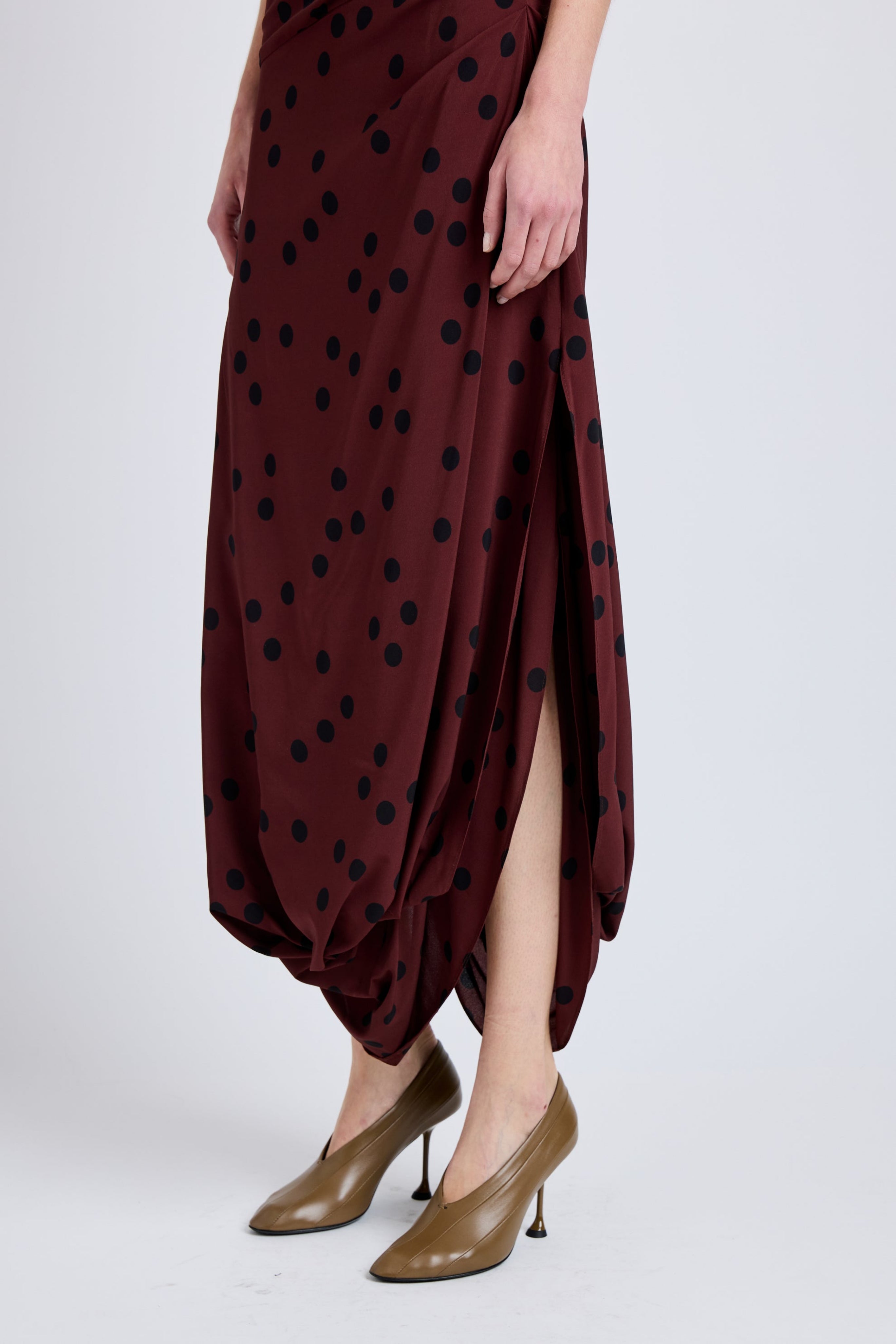 Nayara Dress in Printed Dot Stetch Viscose