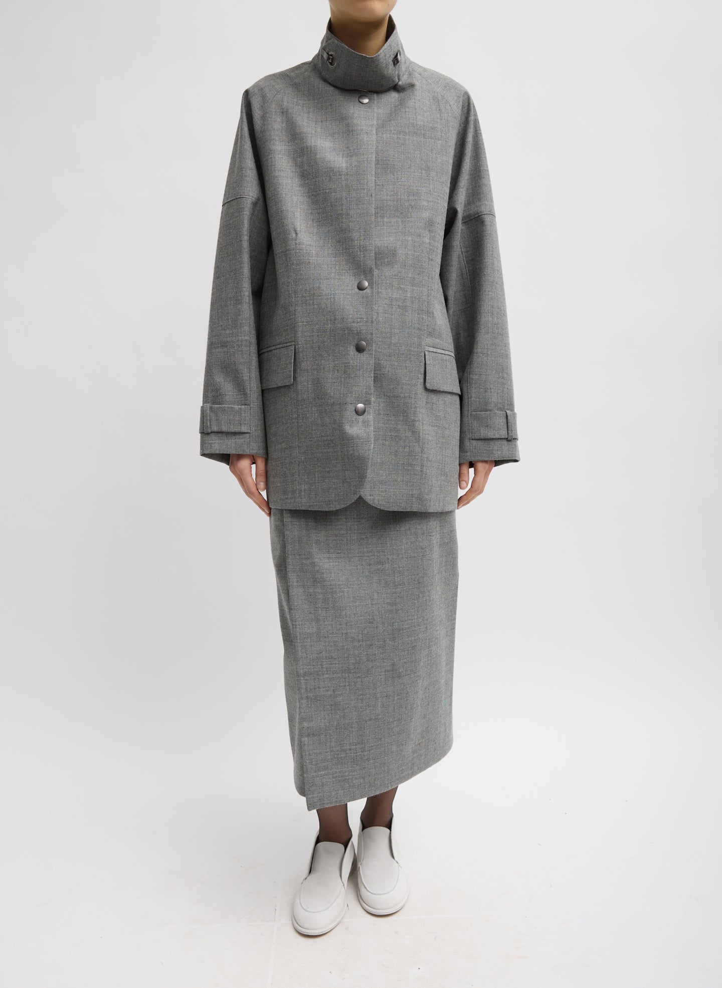 TECHY BONDED WOOL OLIVIER BLAZER