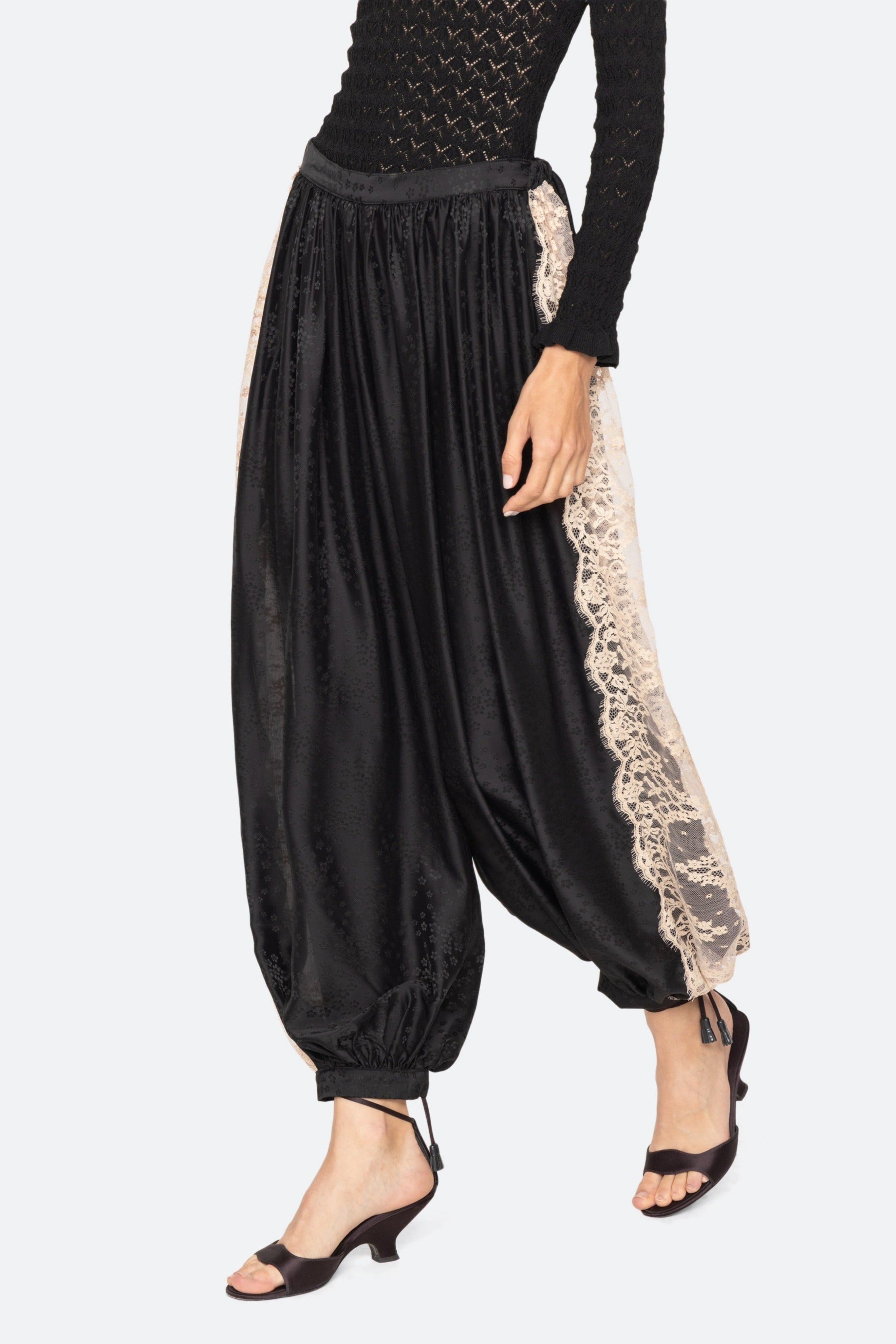 ETHEL SOLID BLOOMER PANTS (D1)