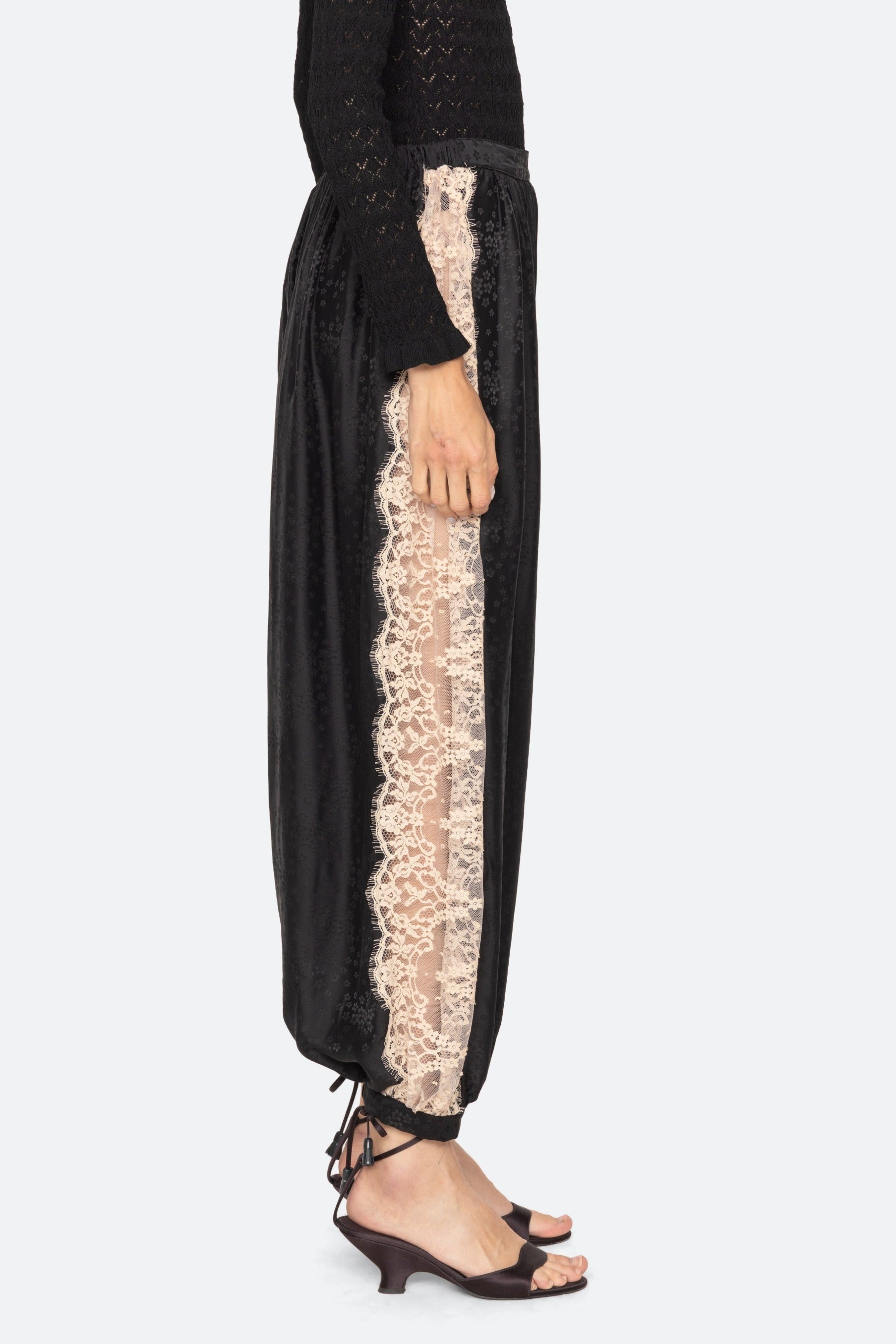 ETHEL SOLID BLOOMER PANTS (D1)