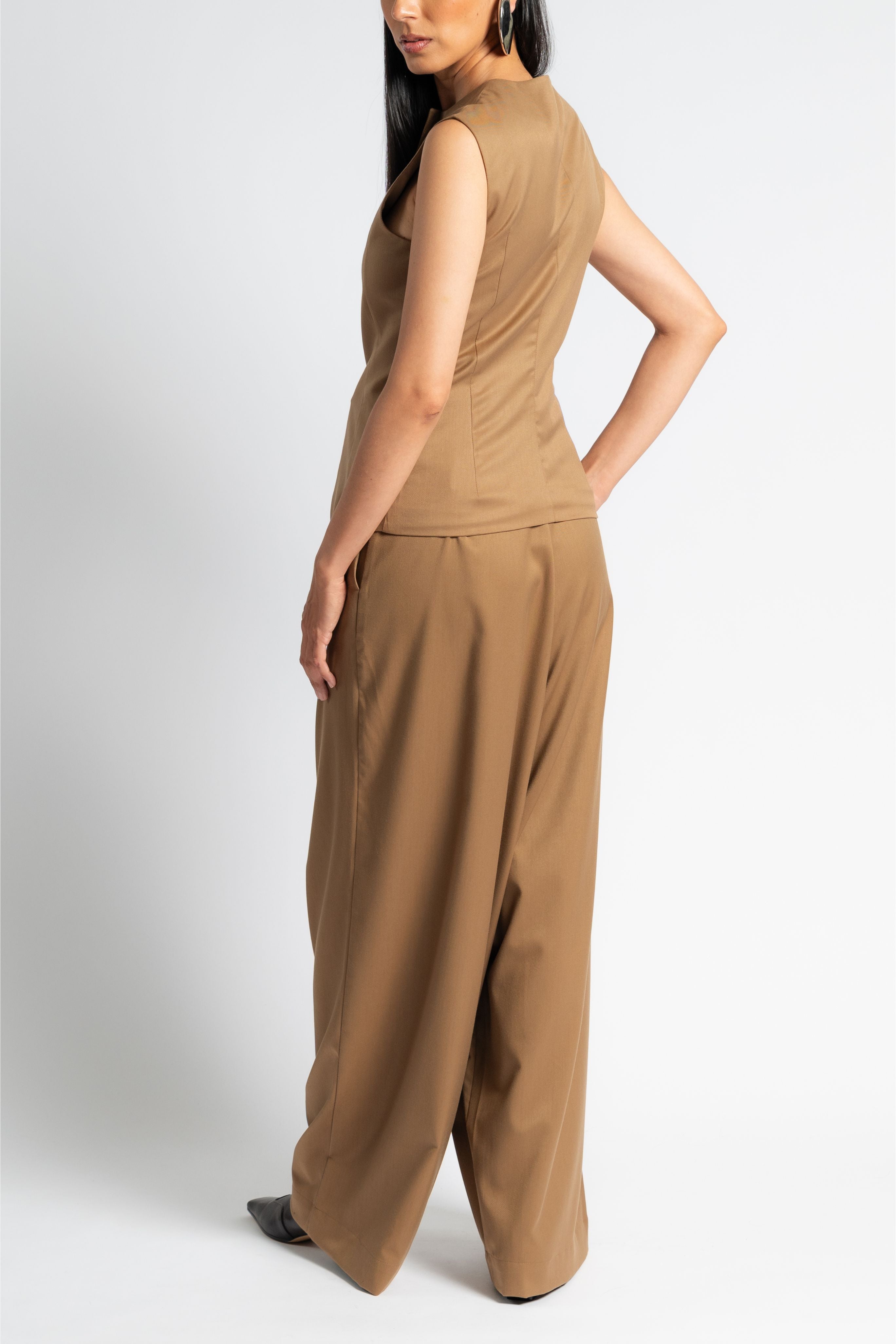 Wide Leg Pleated Trouser