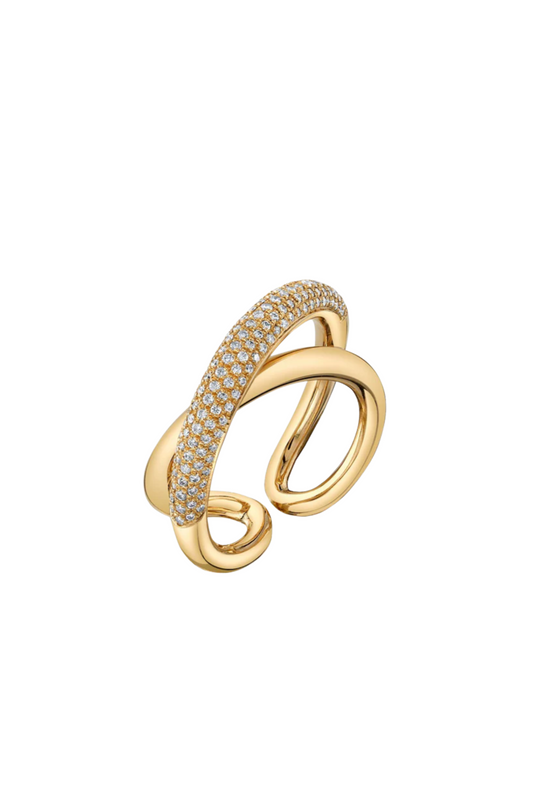 Twisted Ring with Pave Diamonds
