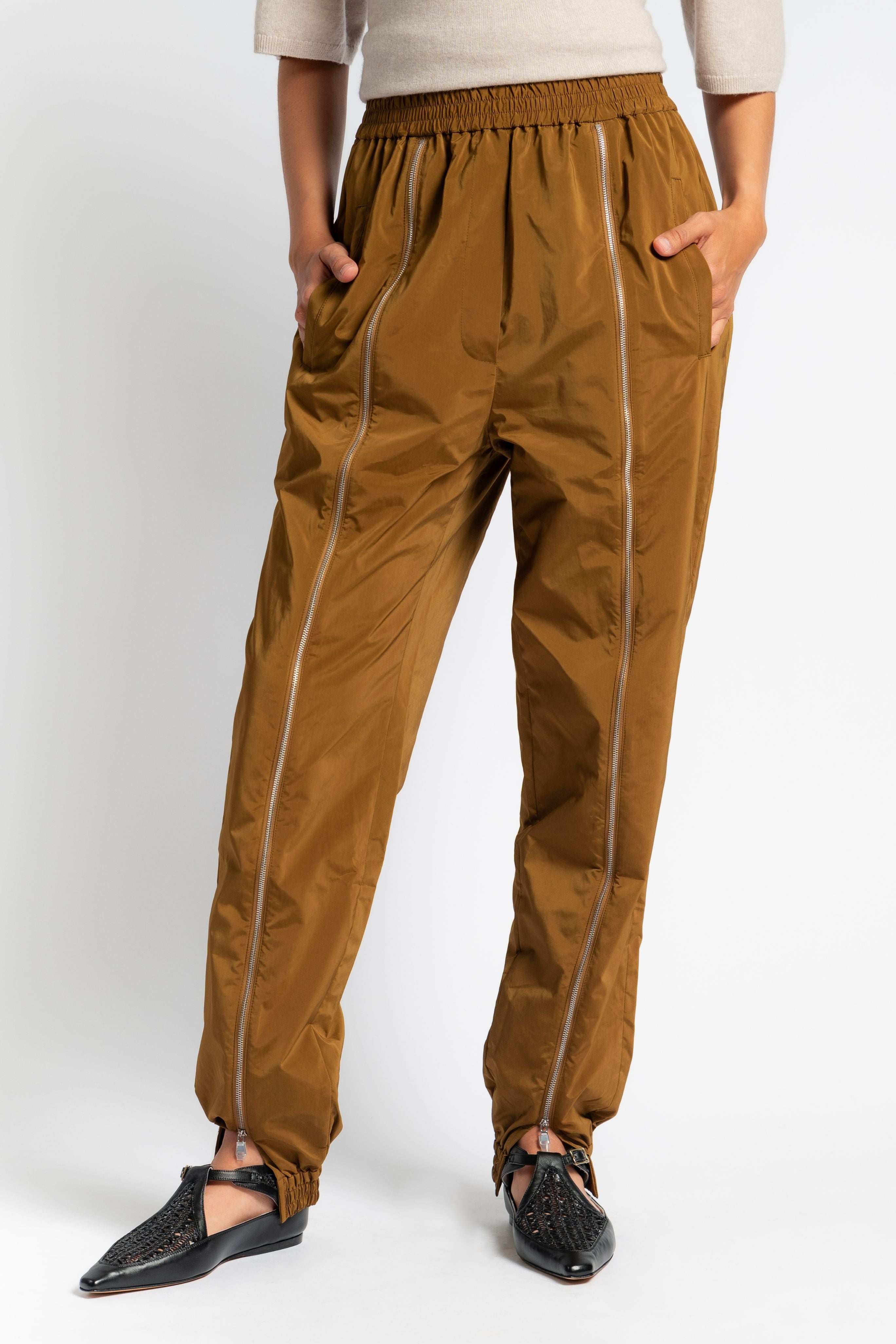 Nylon Zipper Jogger