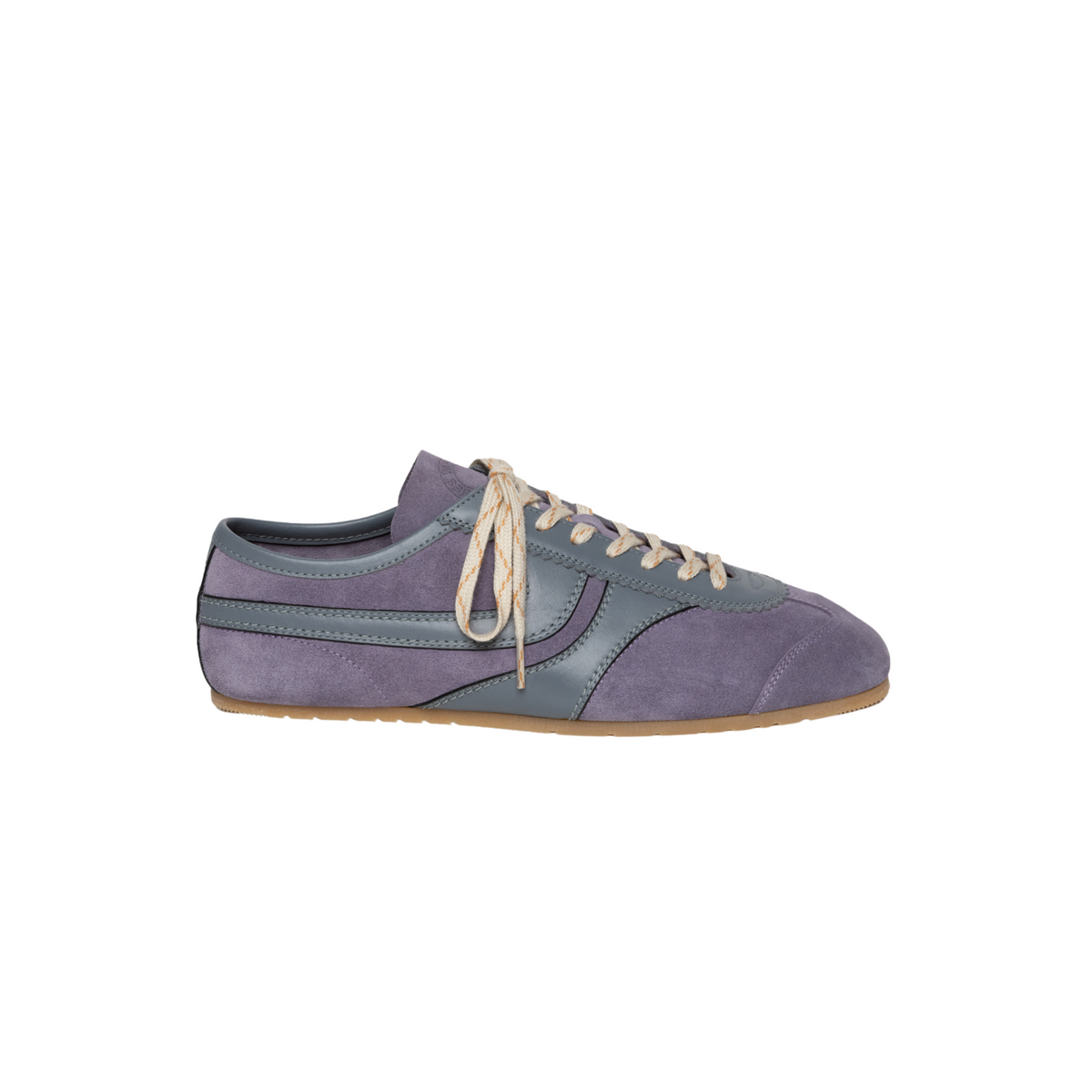 purple dress sneakers Casual, cute, and on trend! Dresses + sneakers will always be our fav look! purple https://expectationstoo.com/products/afternoon-attire- dress-lavender burgundy https://expectationstoo.com/products/go-team-v-neck-dress-burgundy sneakers