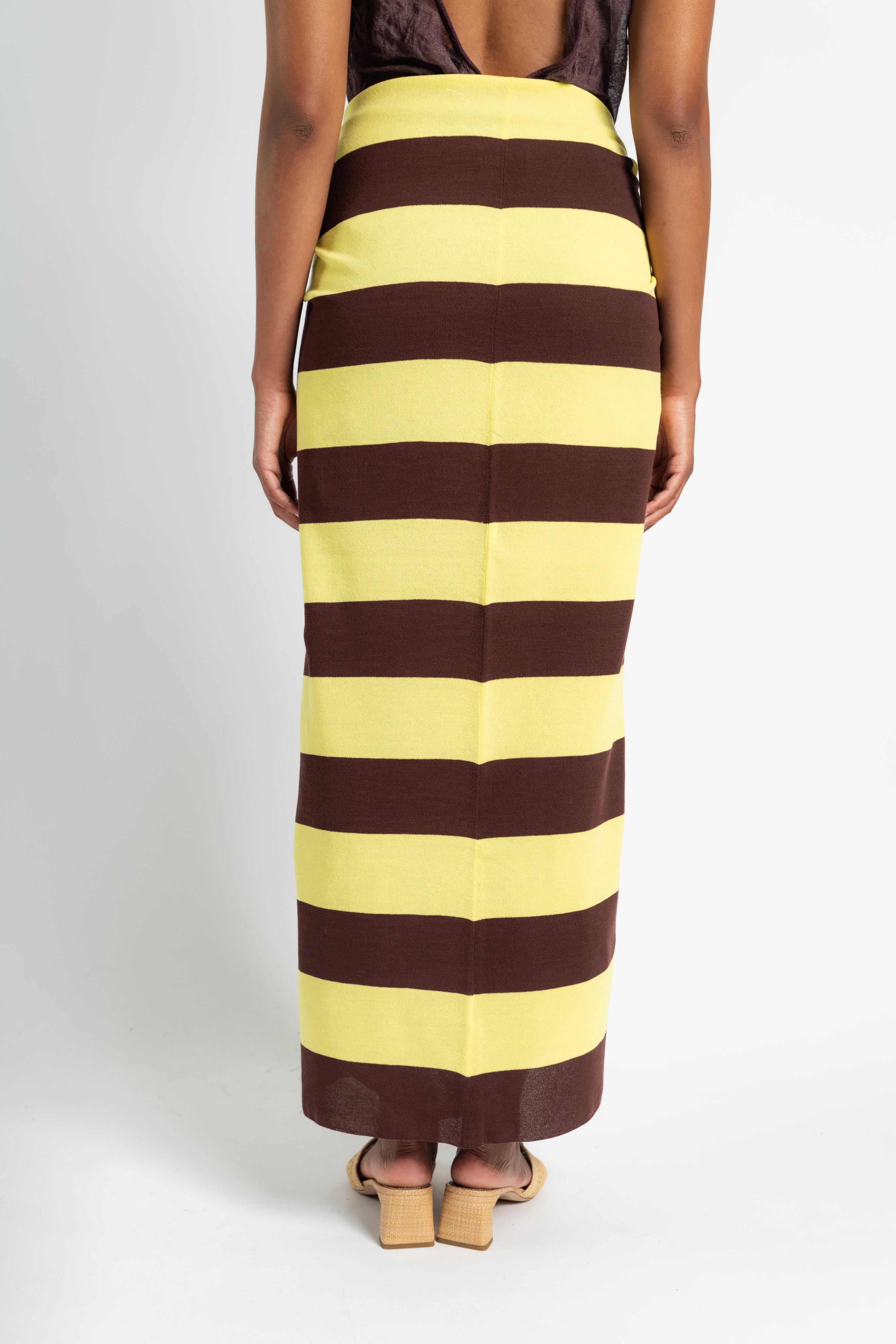 Nomi Sarong