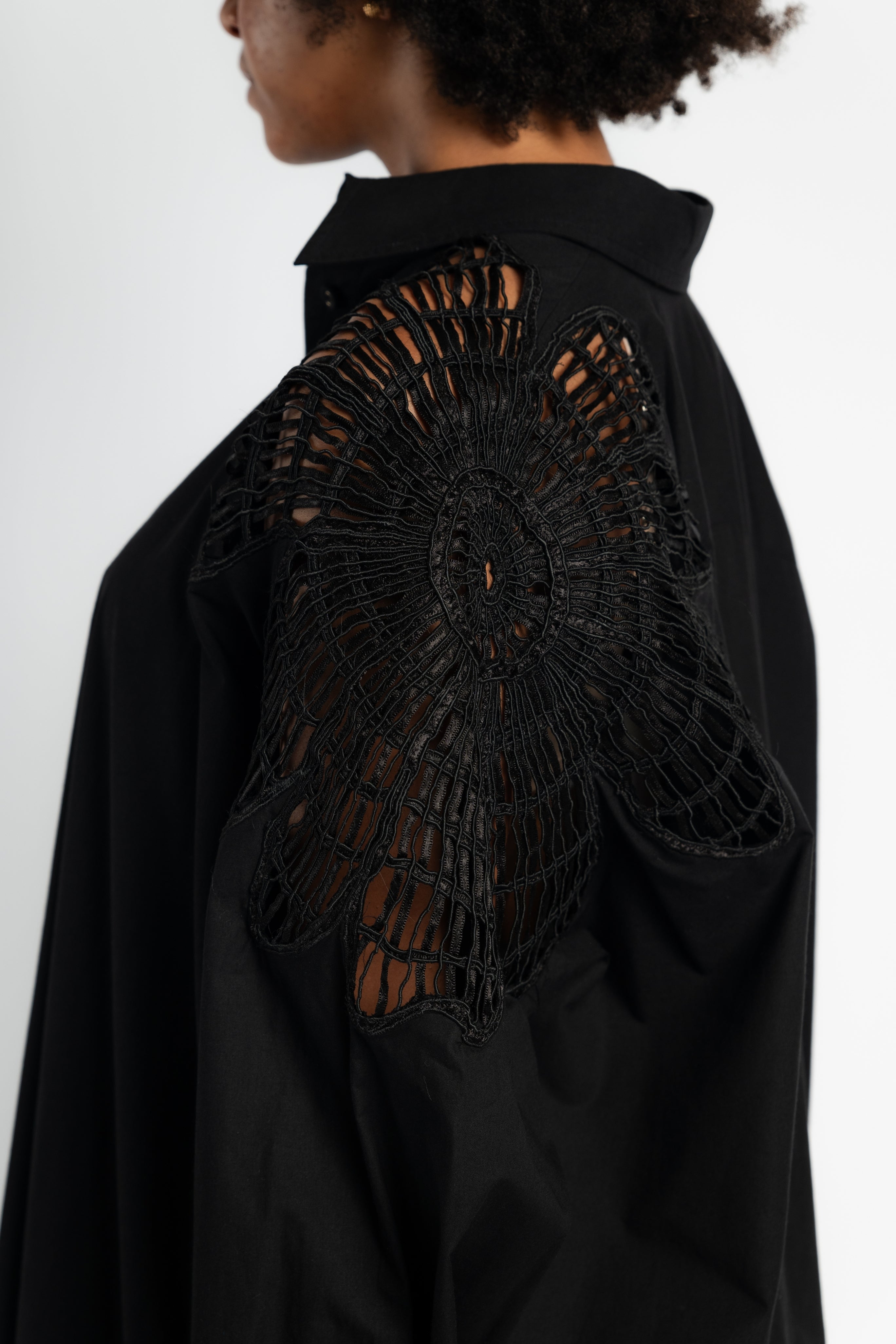 Botanical Flower Embroidery Shirt in Black