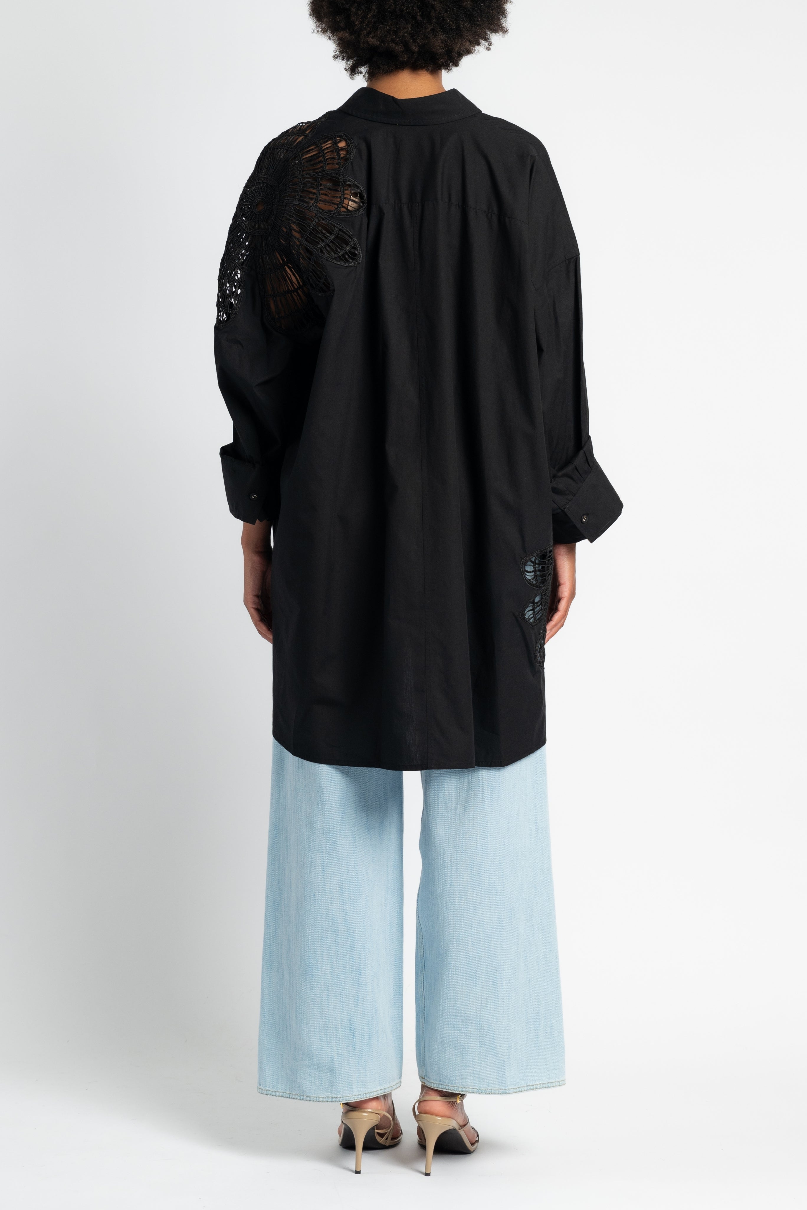 Botanical Flower Embroidery Shirt in Black