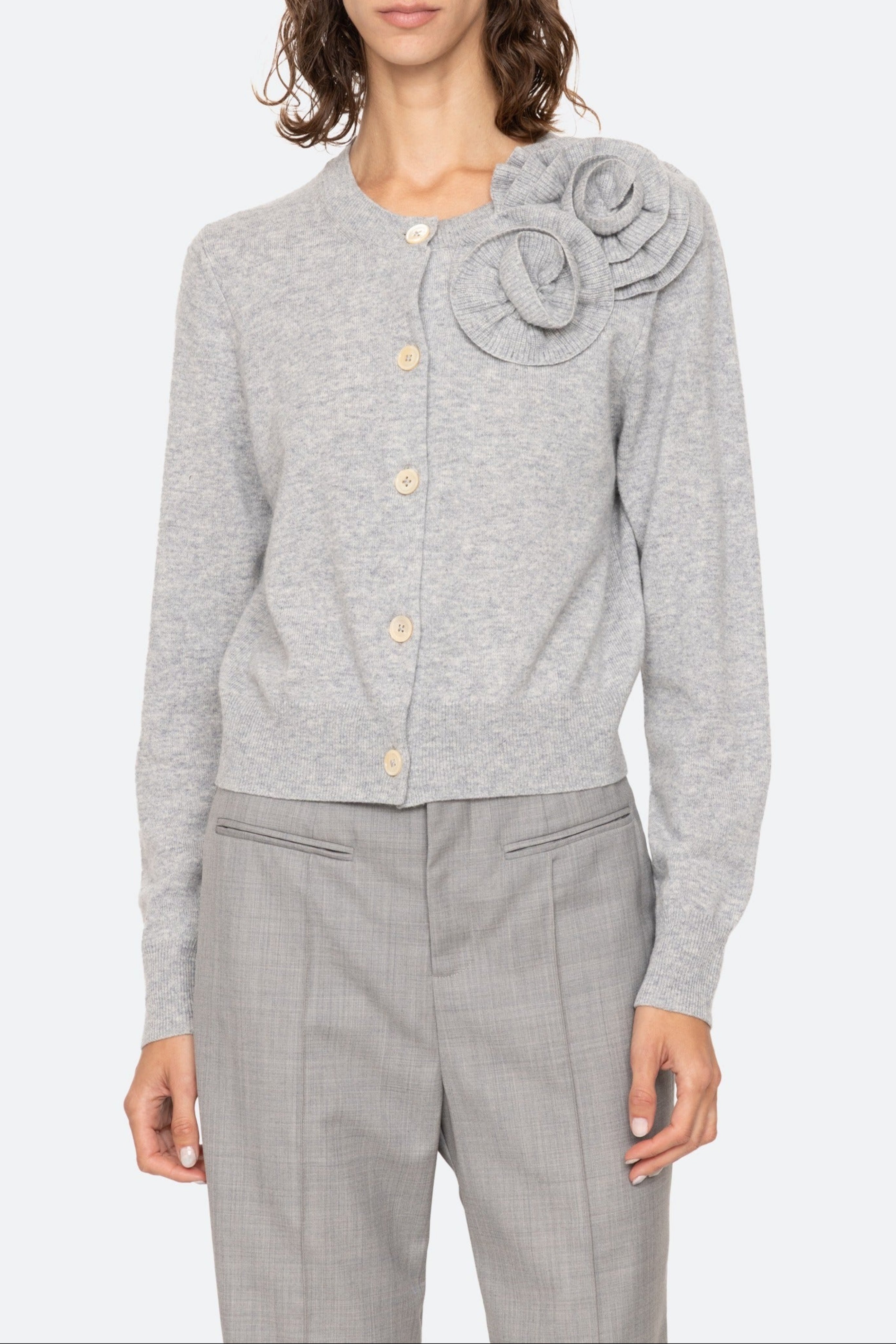 MINETTE FLOWER CARDIGAN (D1)