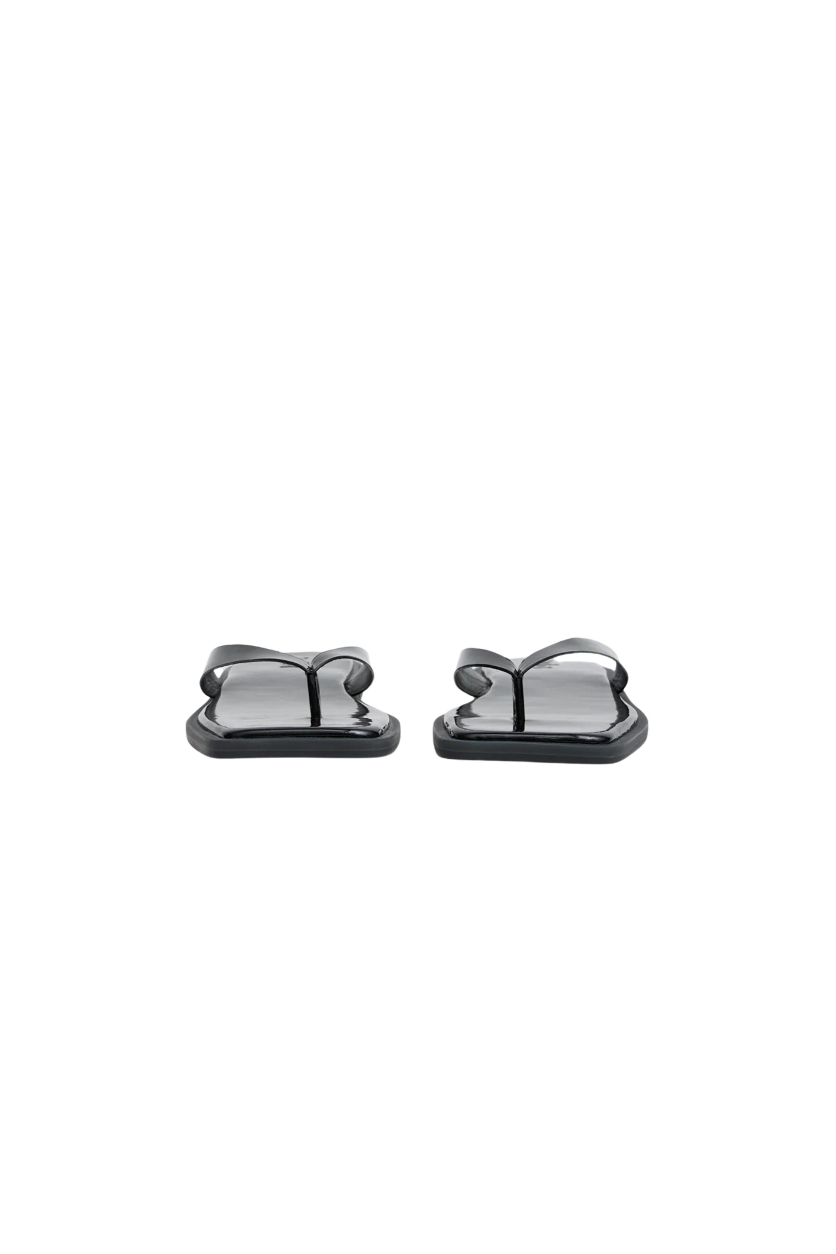 Arnie Sandal - Black