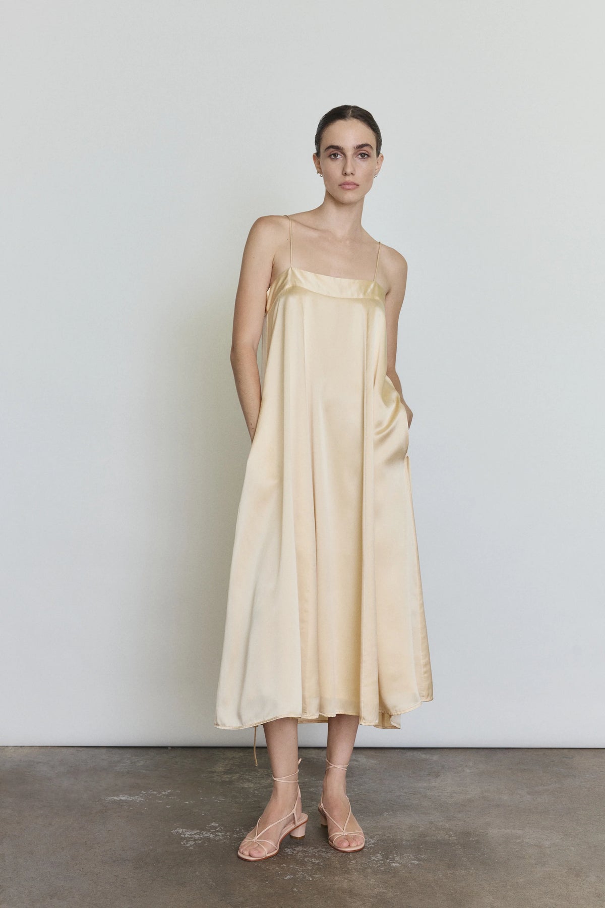 Metronome Midi Dress - Champagne