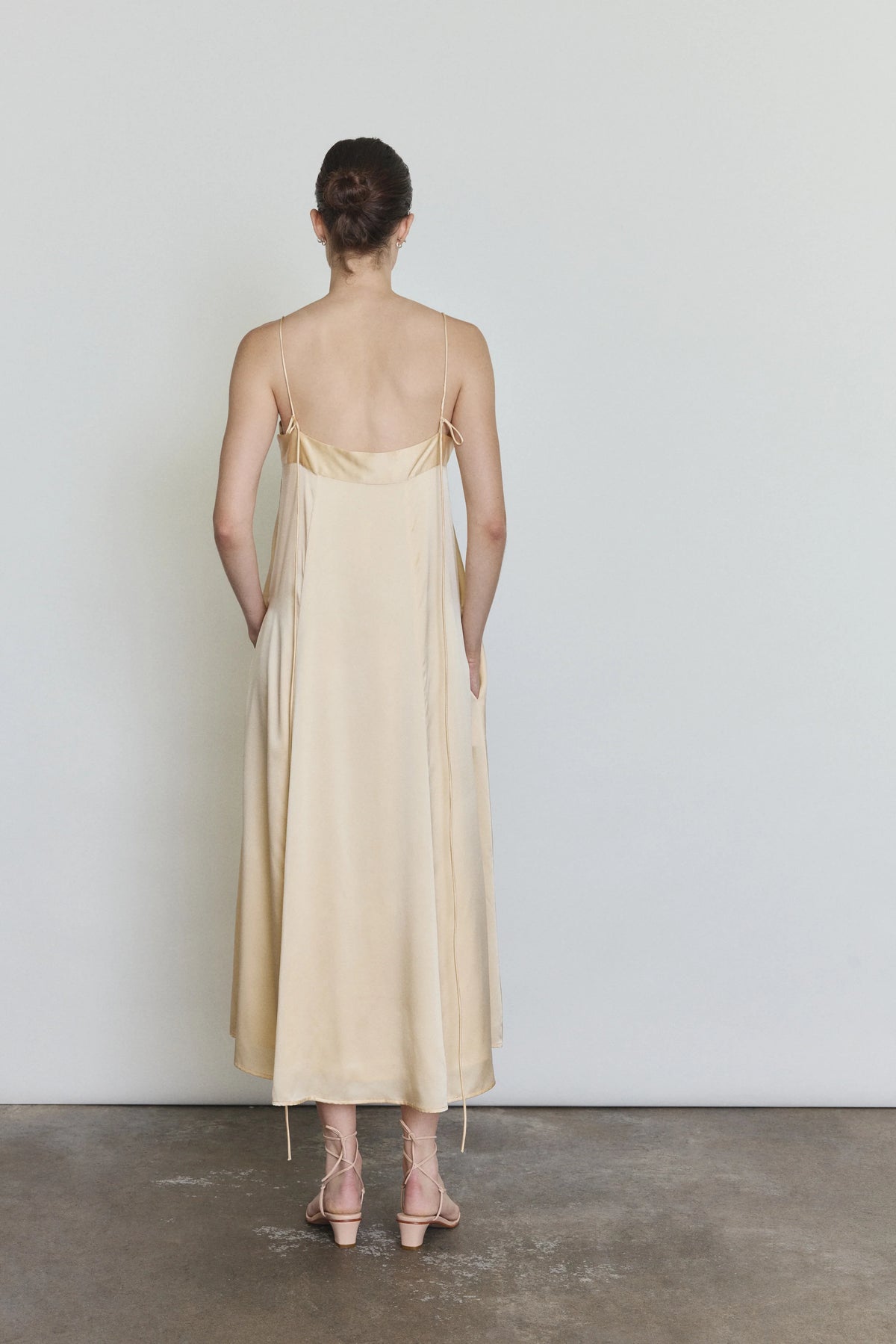 Metronome Midi Dress - Champagne