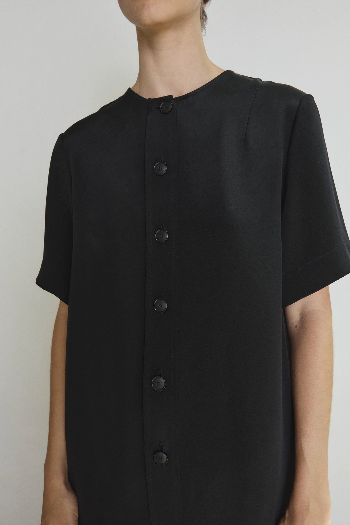 Jette Silk Crepe Tee - Black
