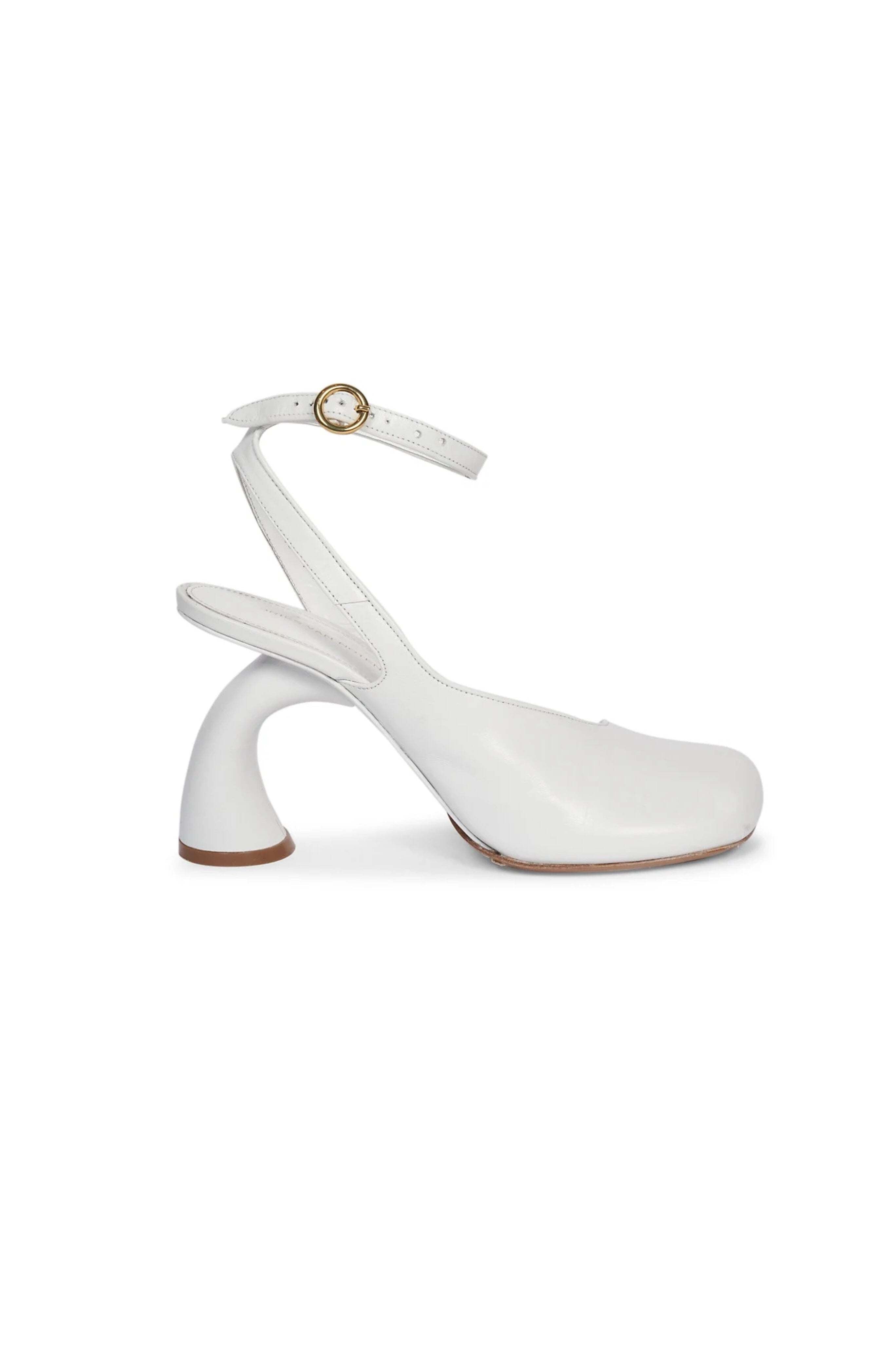 DRIES VAN NOTEN Asymmetric Virgo White Leather Sandals